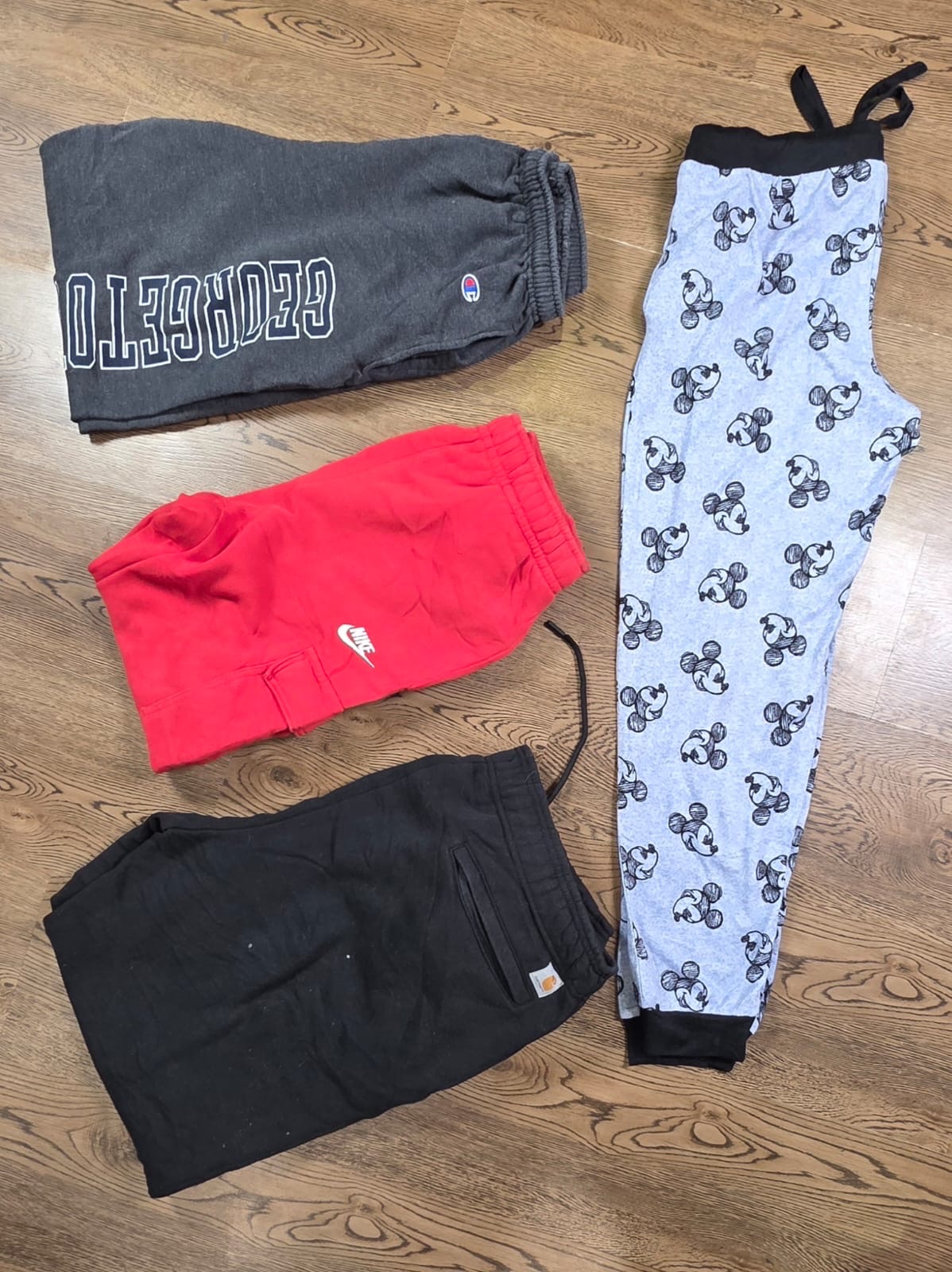 Mix branded sweatpants