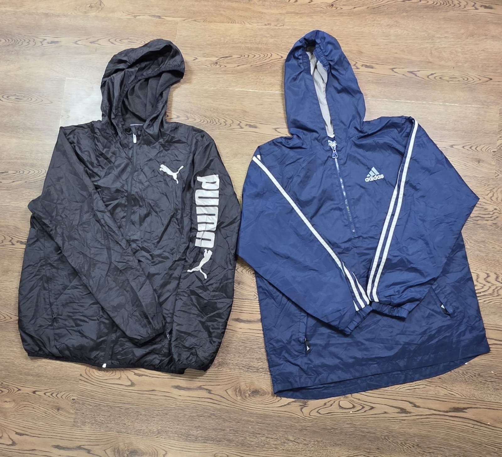 Mix branded windbreaker