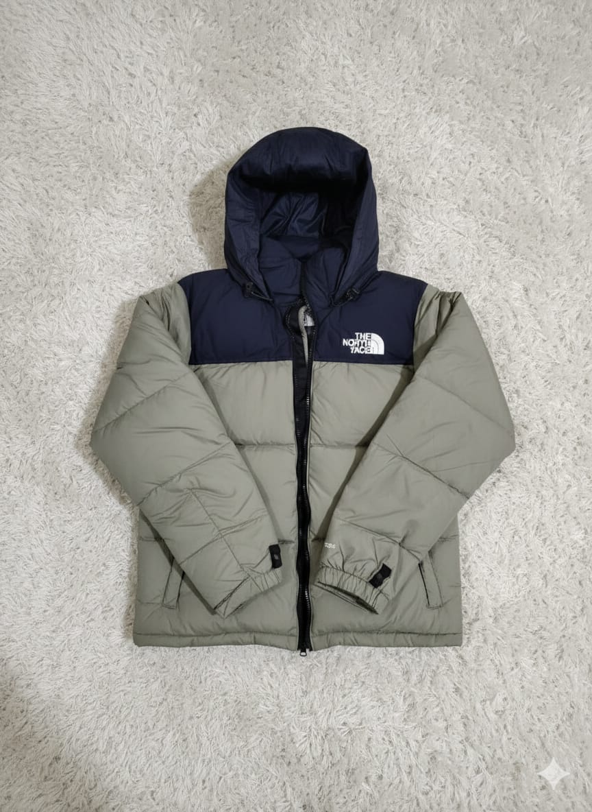 Die North Face Puffers
