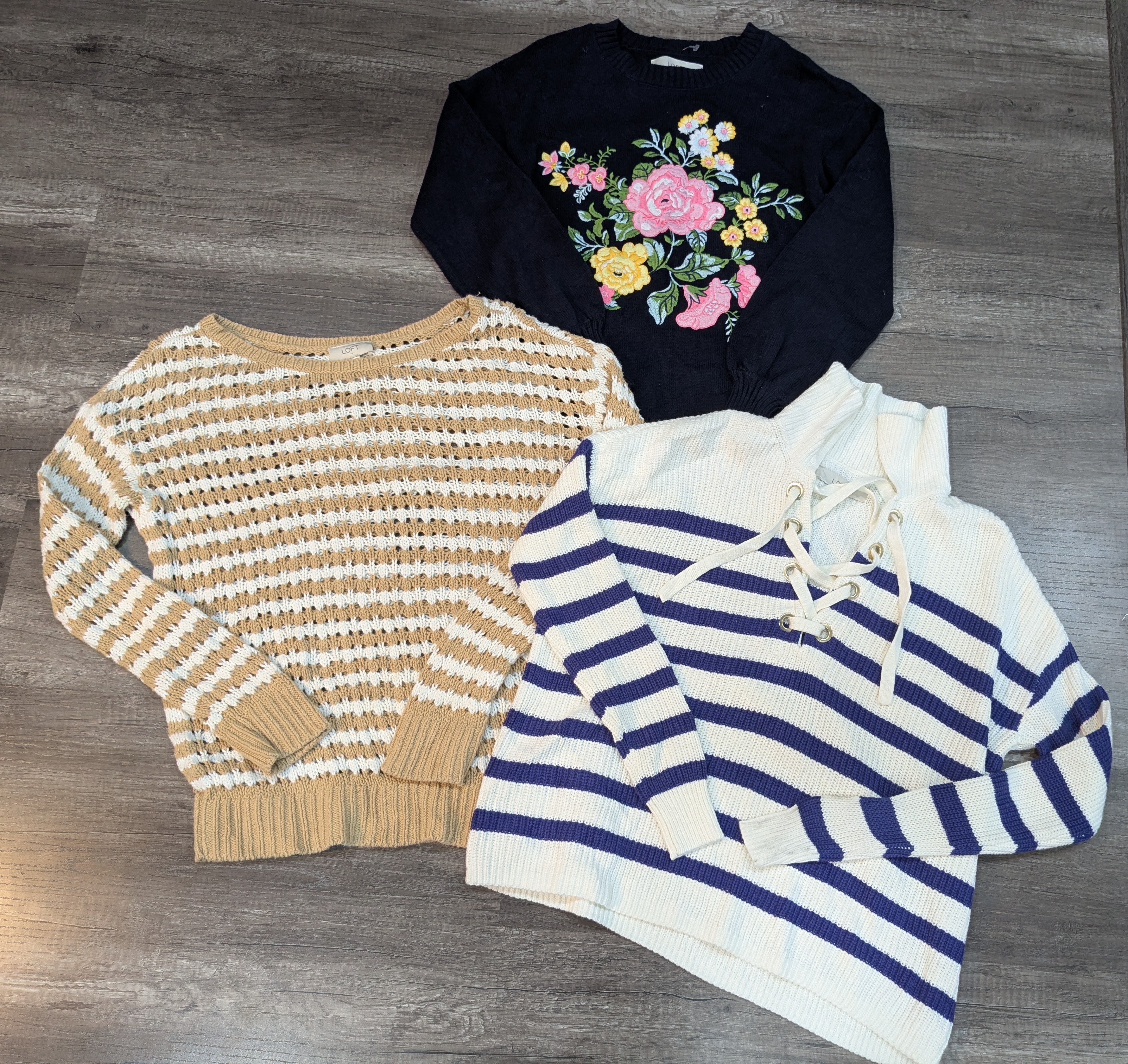 1515 - Loft Sweaters
