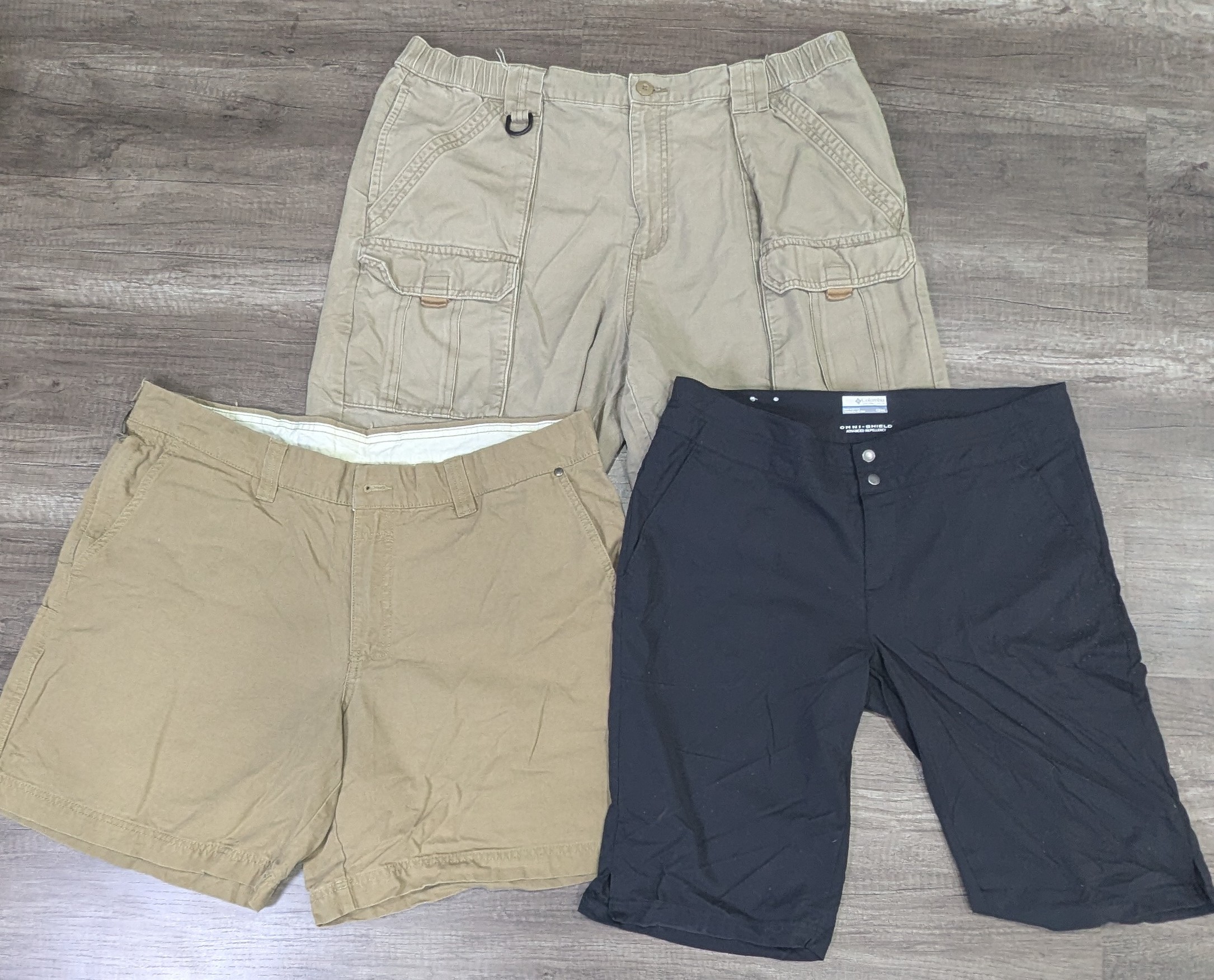 1555 - Columbia Shorts