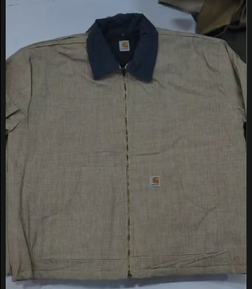 Veste upcyclée Carhartt CR1046