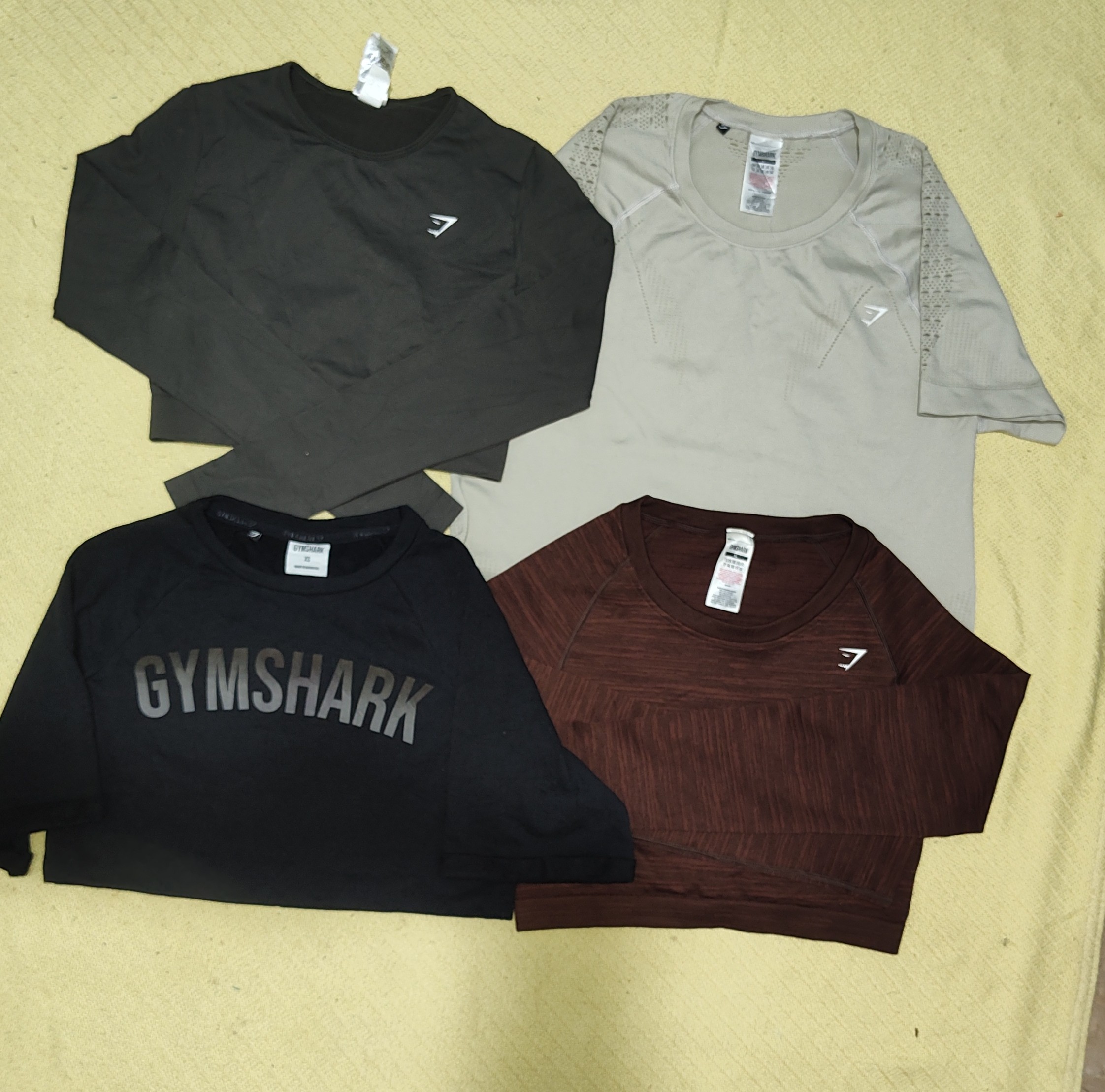 #08 Gymshark Tops