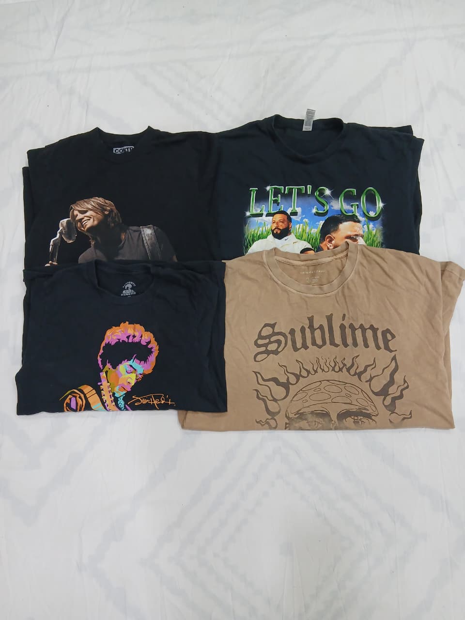 ZV1200 Music Print T-Shirts