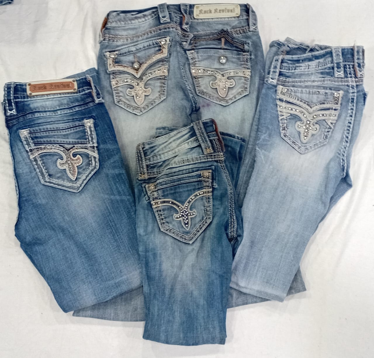 CR5668 Rock Revival Jeans Mix