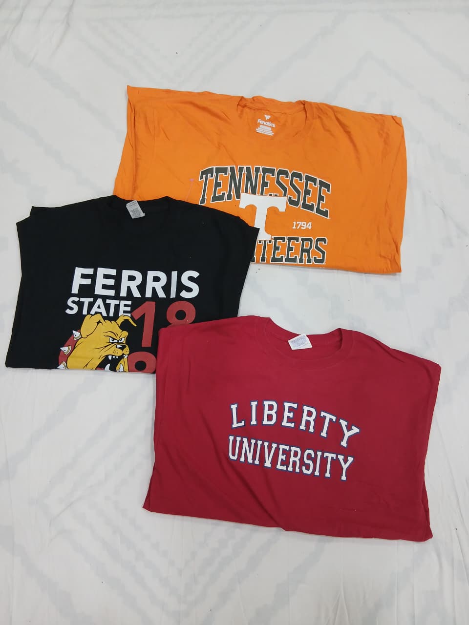 CRZ1209  Unbranded University Print T-Shirt