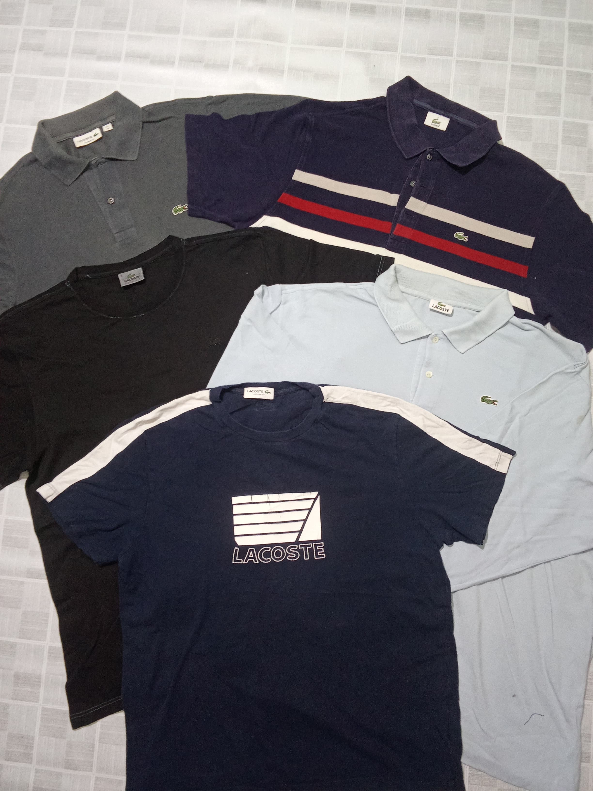 LacosteポロTシャツ