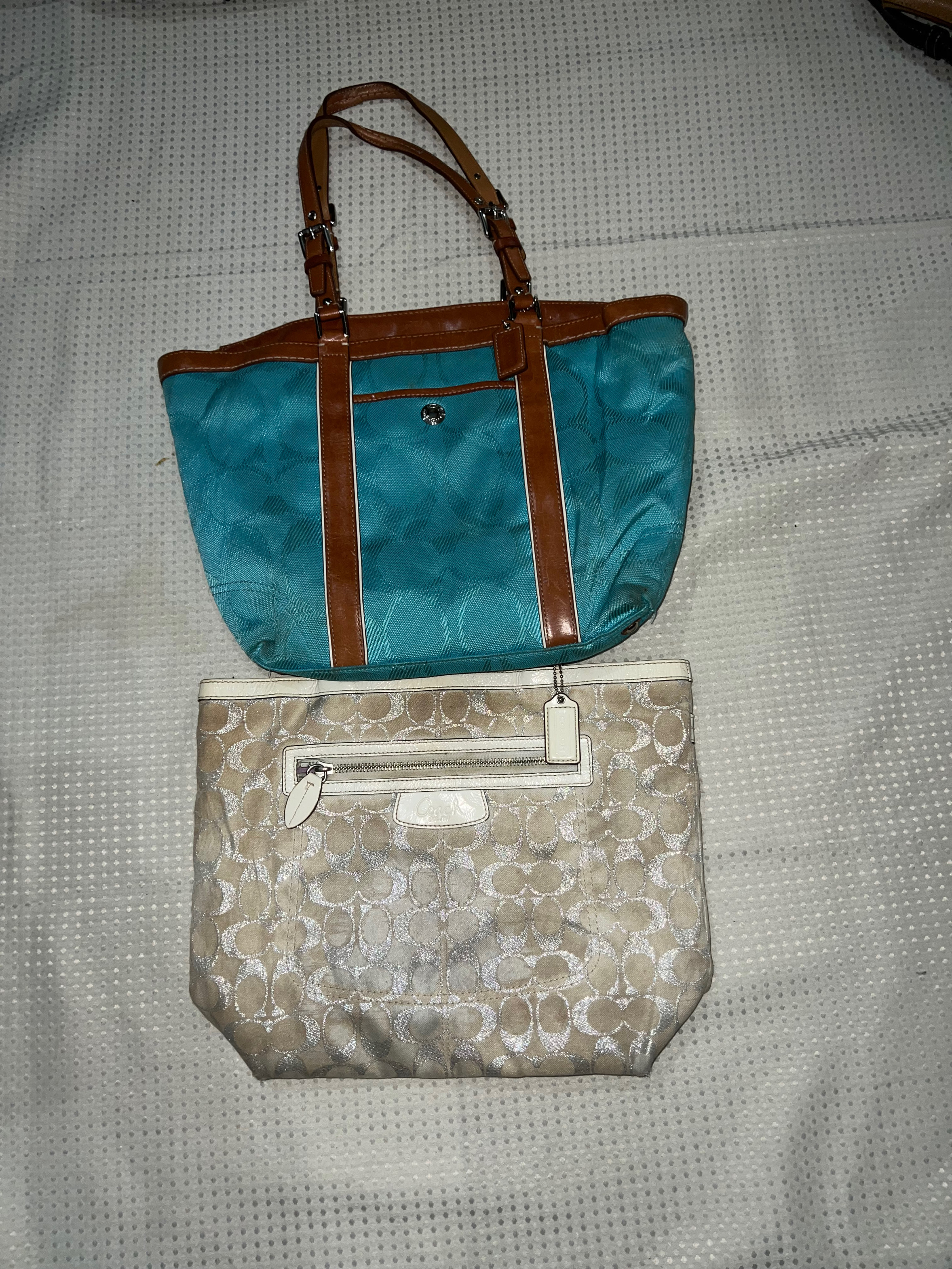 Coach hand bag