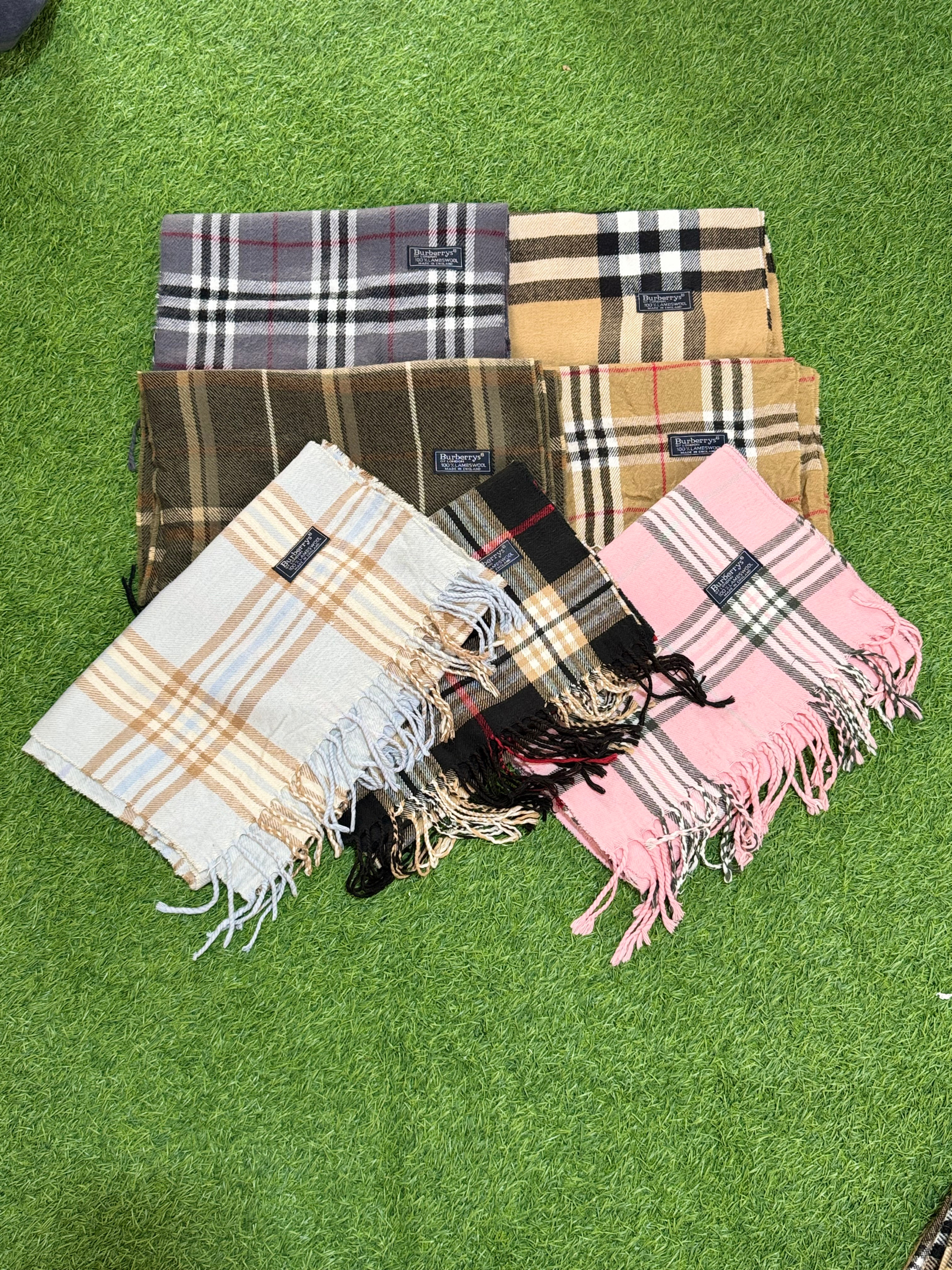 Branded Burberry Scarves (ks57)