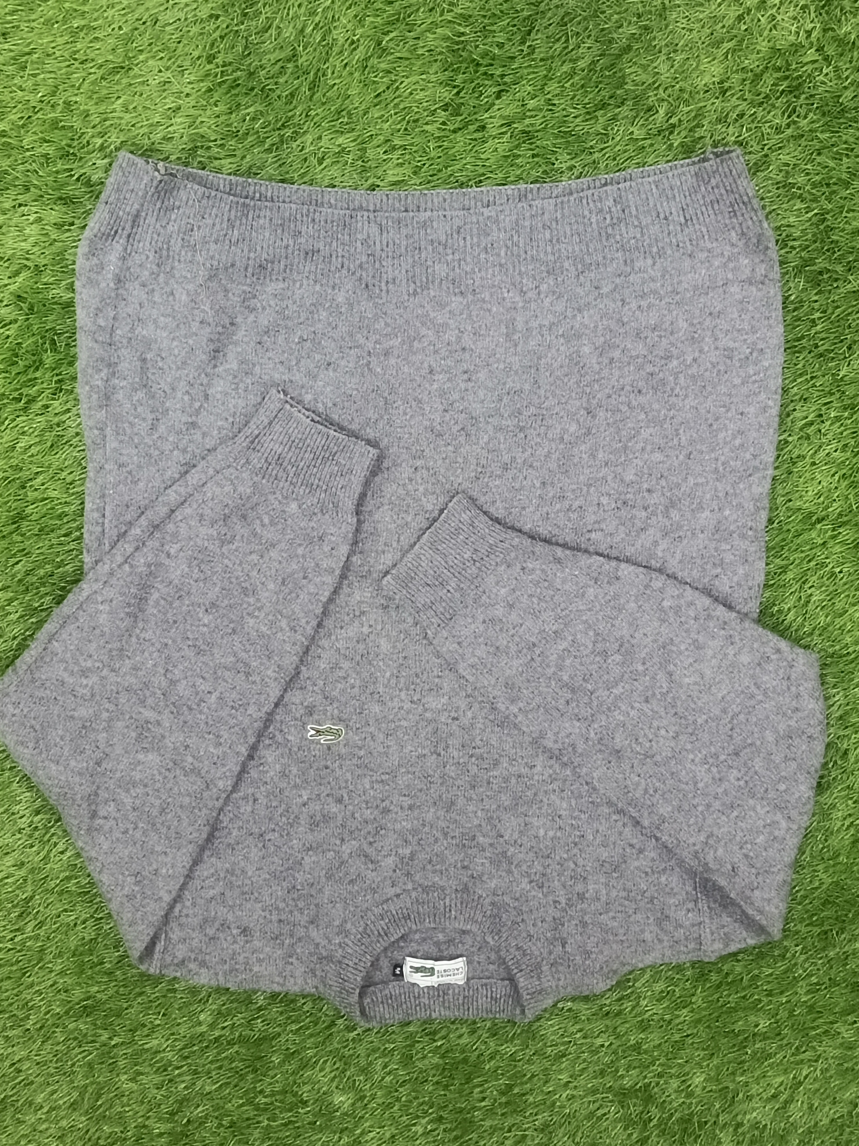 PREMIUMS BRANDS SWEATERS