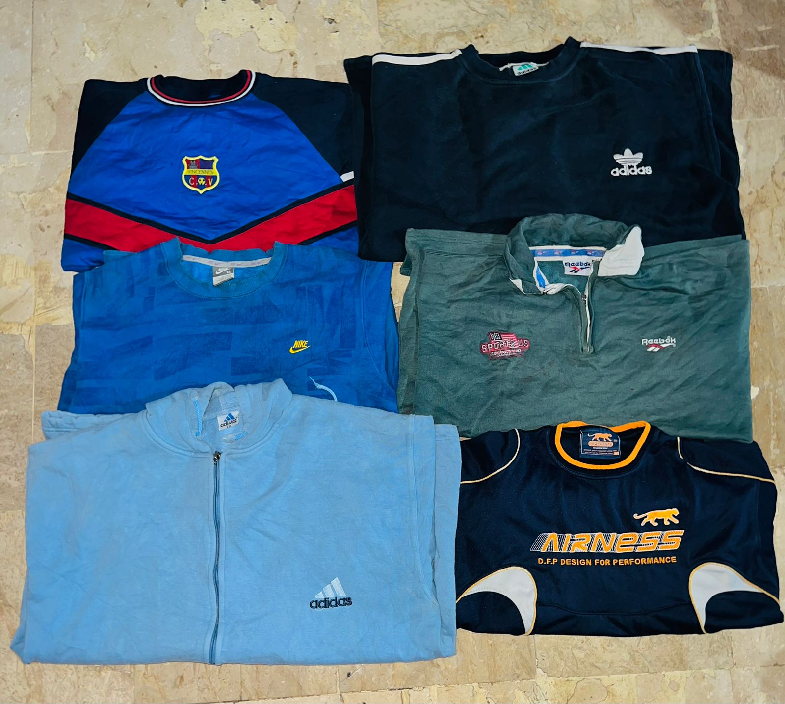 Mix Brand Vintage Sweatshirts Bundle 9