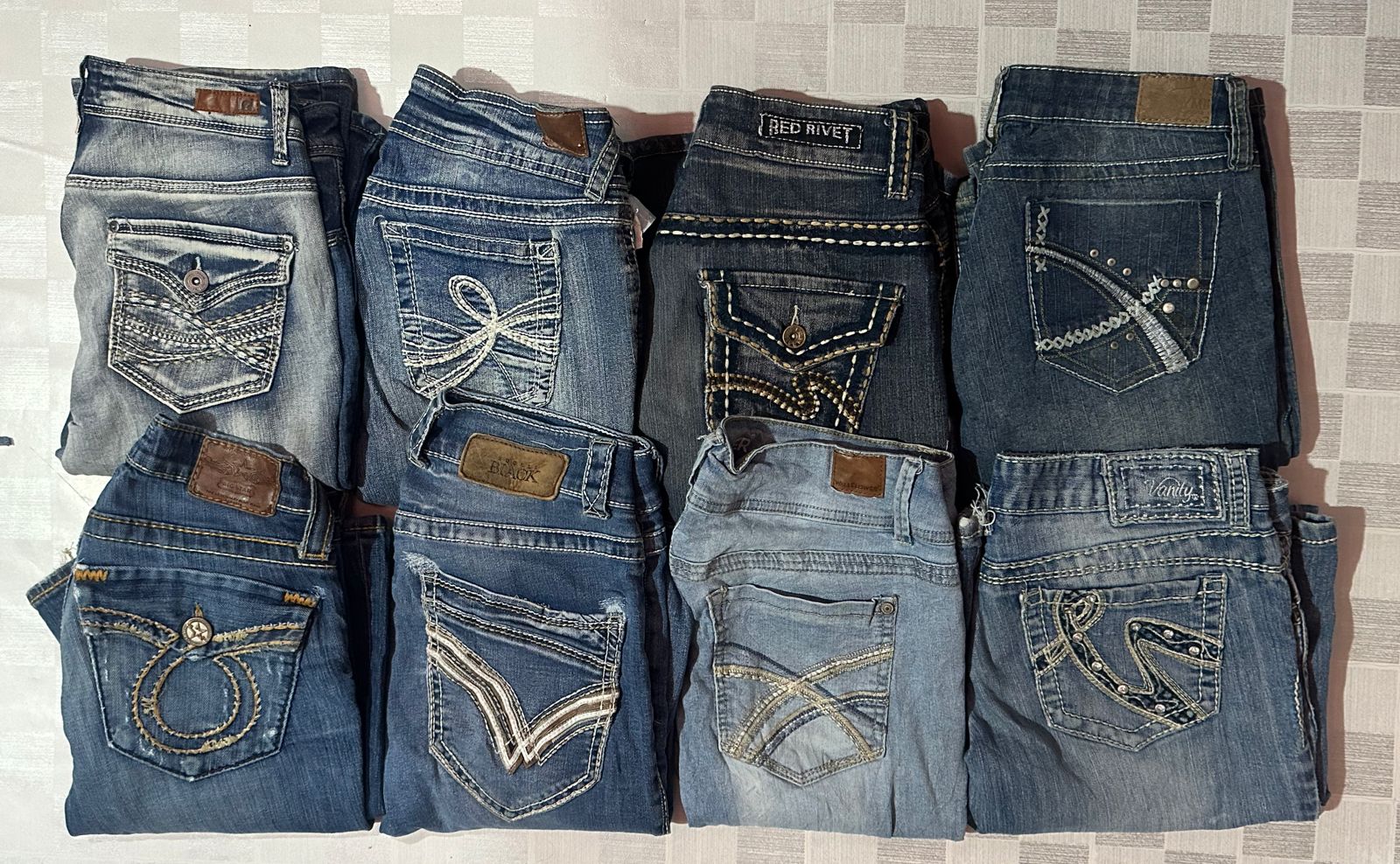 VIGOSS UND ANDERE MARKENJEANS