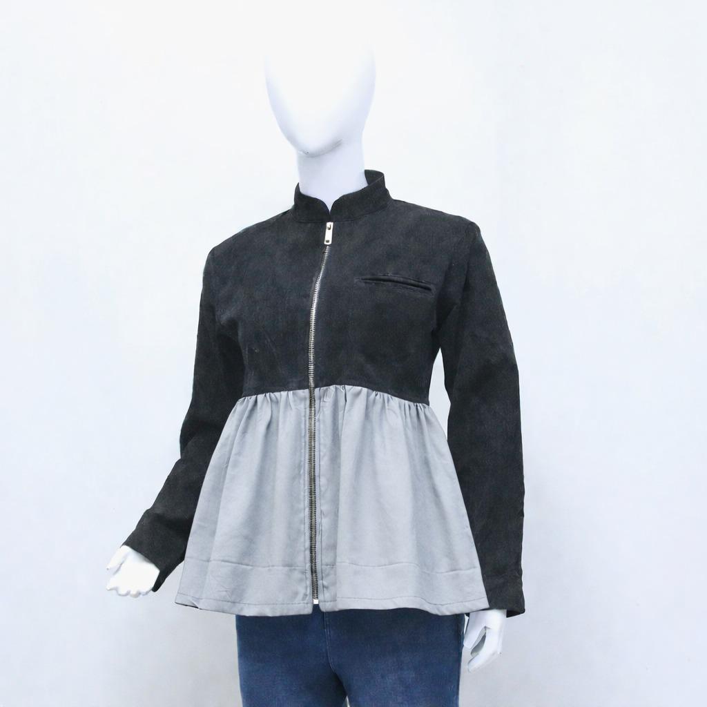CR1059 Upcycled Color-Block Peplum Zip-Jacke