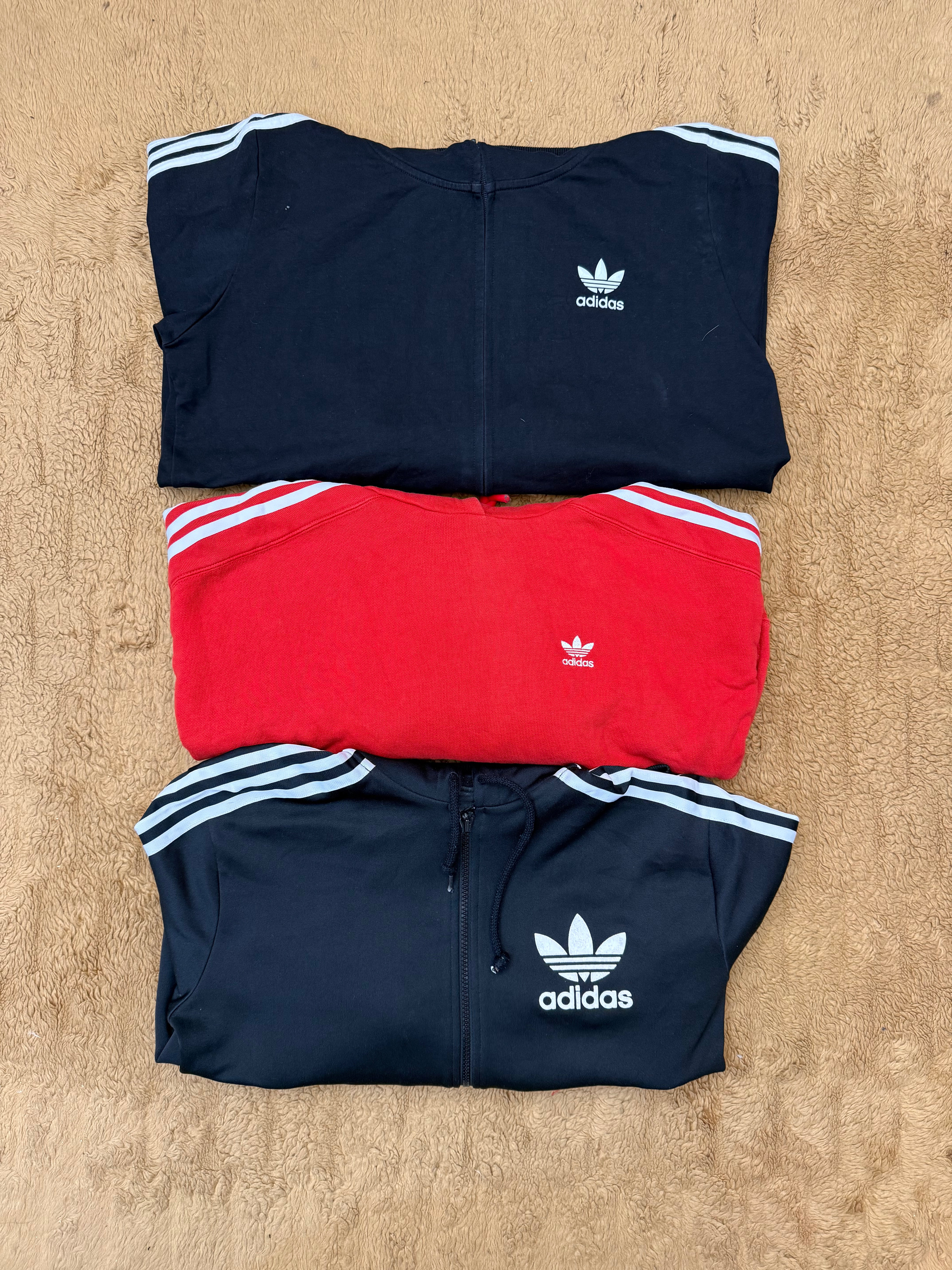 アディダス トレフォイル フーディ