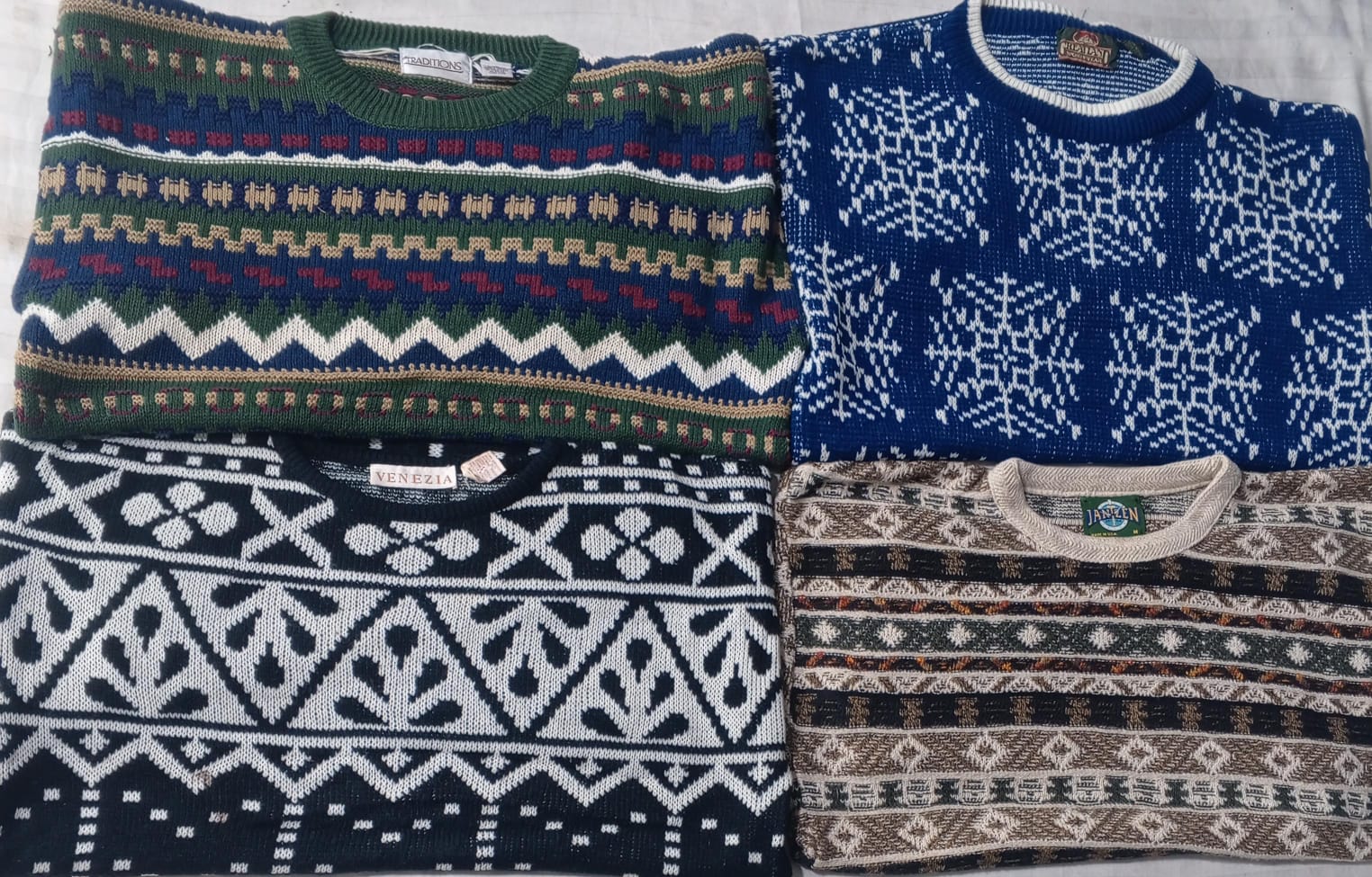 CR5689 
Y2K Colourful Sweaters
