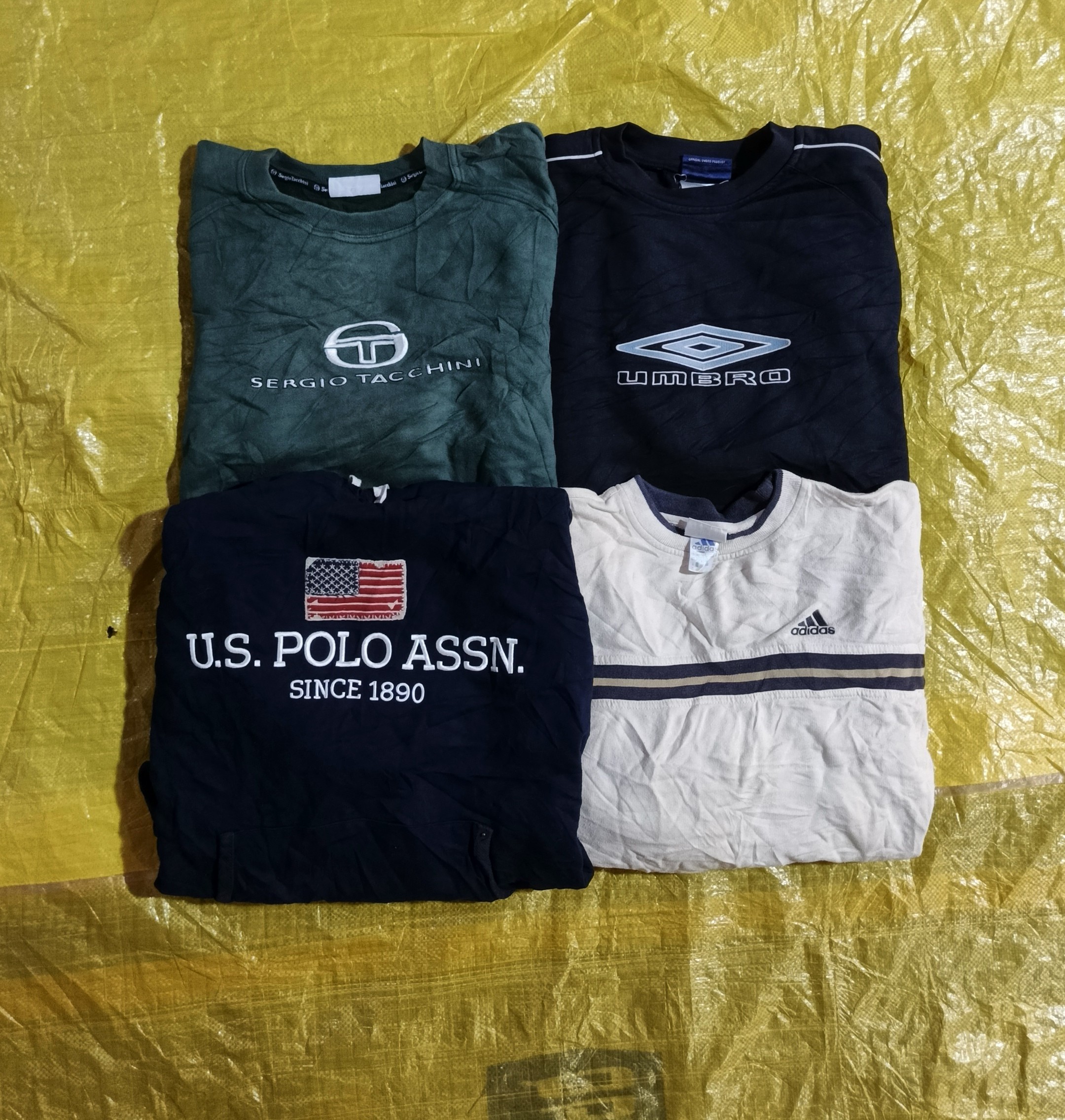 ブランドスウェットシャツ