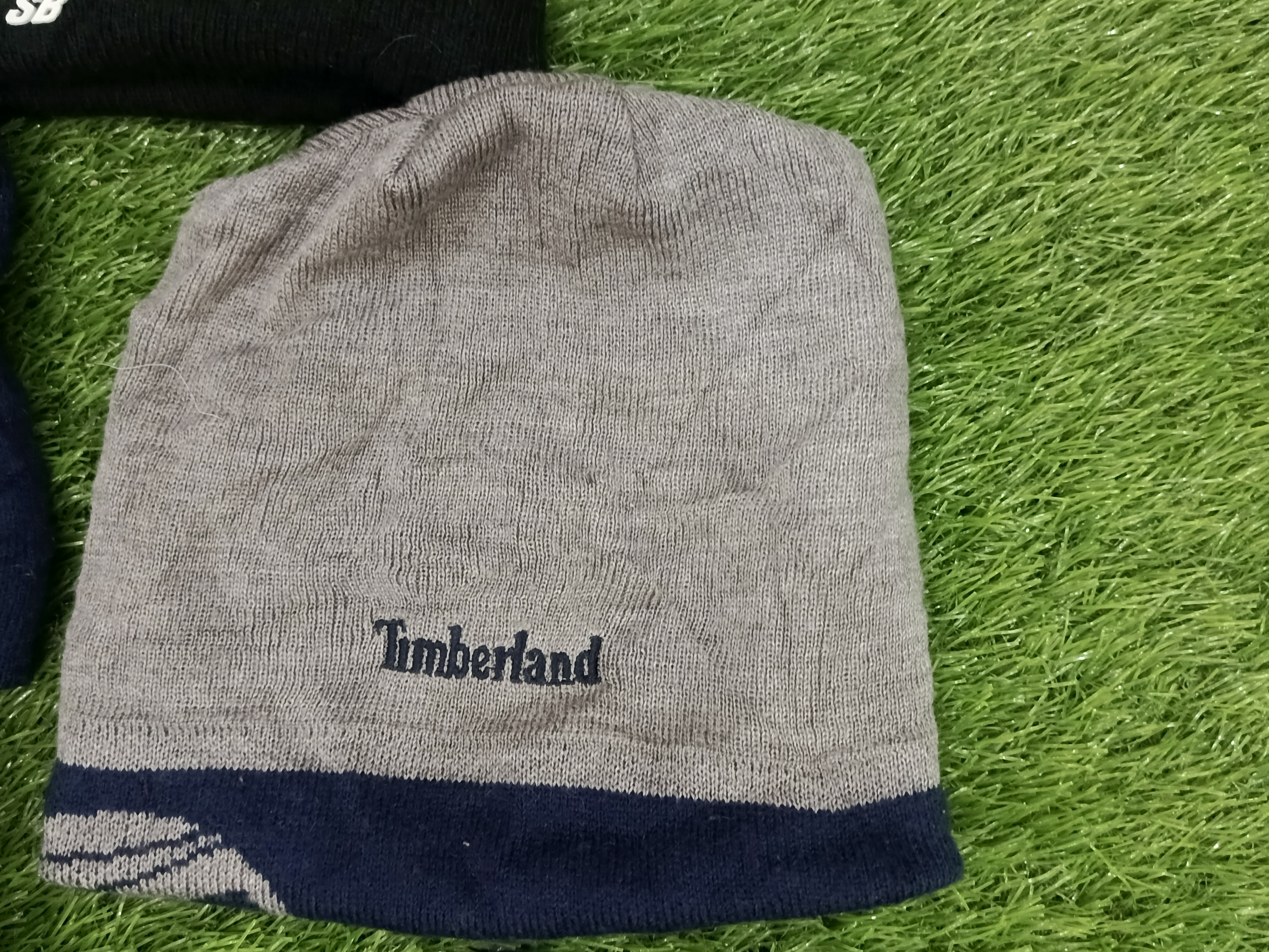 MIX BRABDED PREMIUM HAT