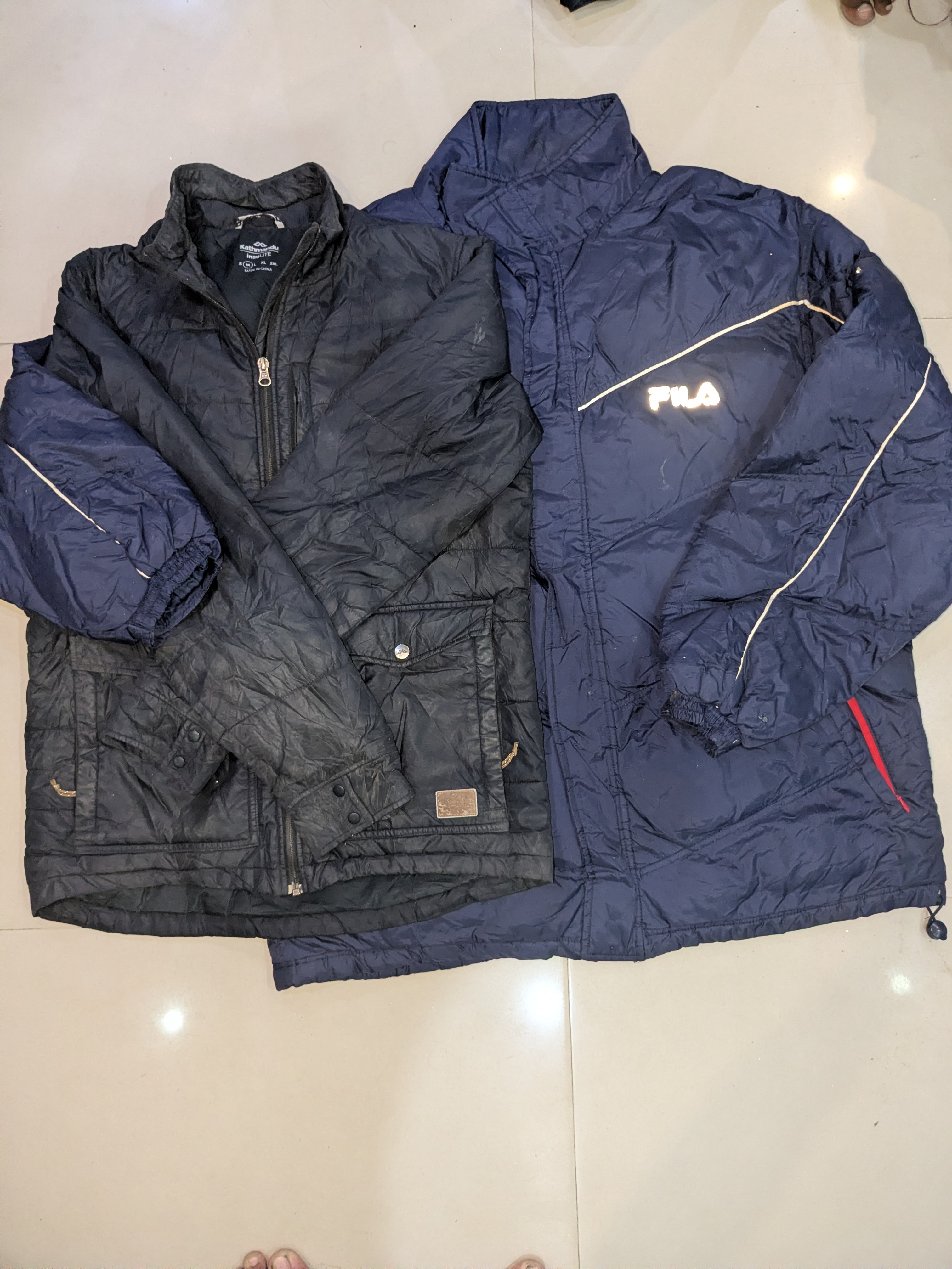 Gemischte Markenjacken