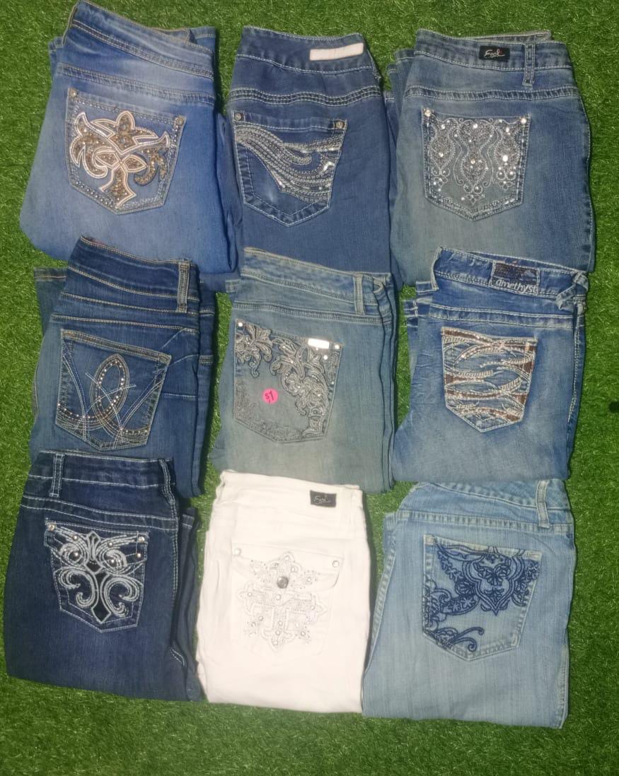 EARL AND OTHER BRAND JEANS