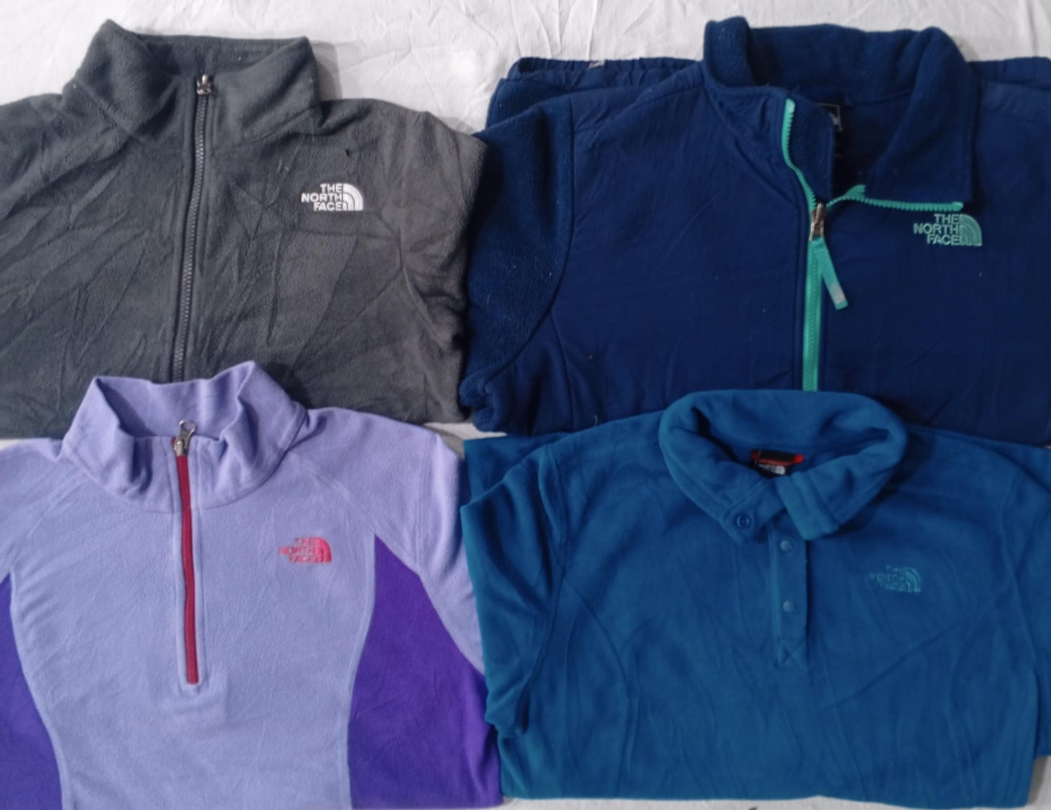 CR5697 The North Face Vintage Fleece
