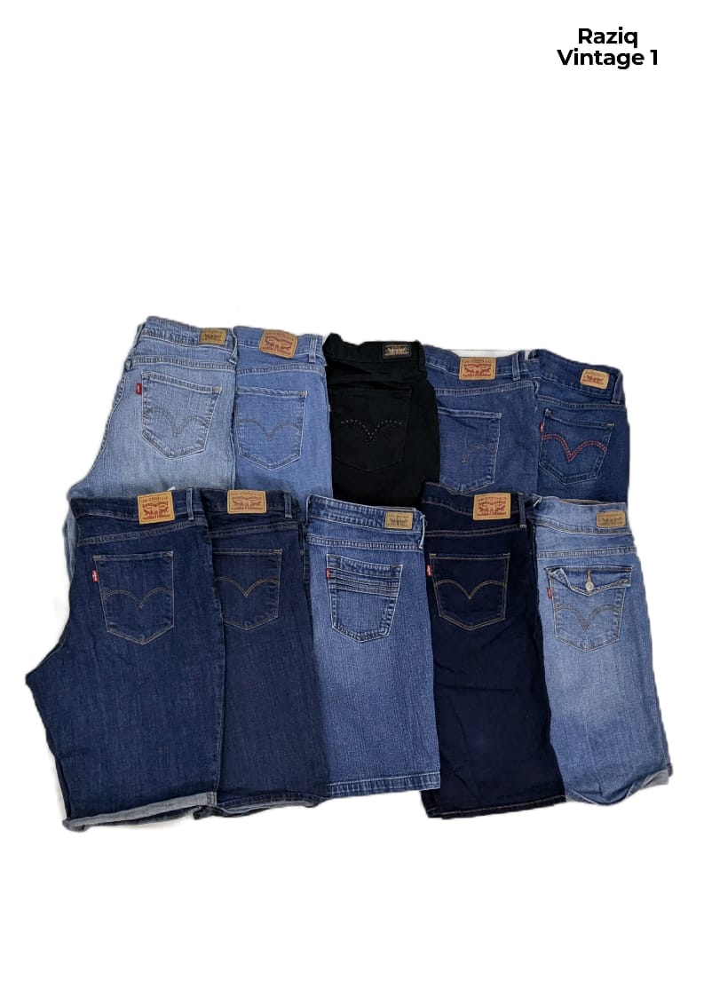 💥 RV1481 Femmes Levi's Shorts en Denim