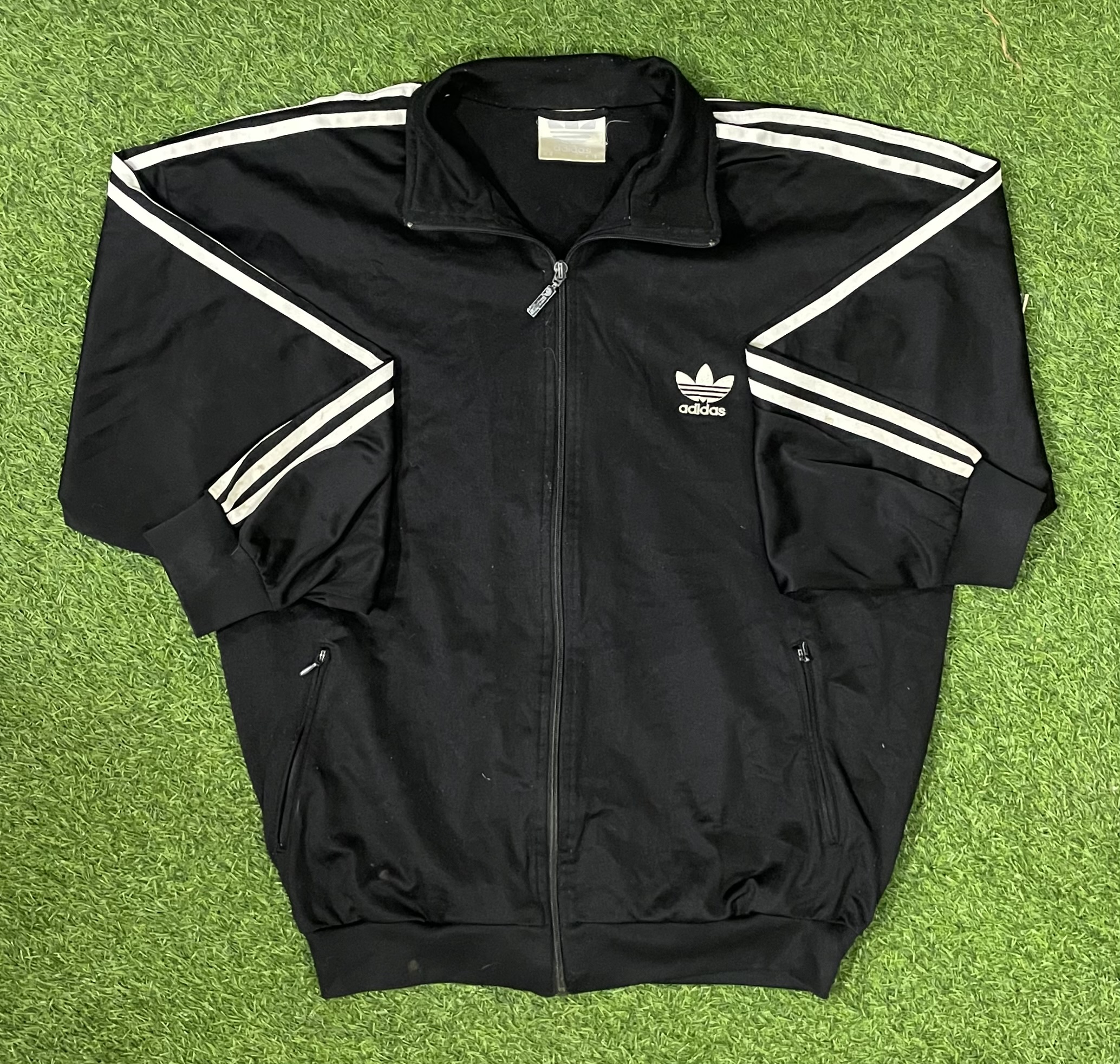 Branded TrackJacket 22 Pcs
