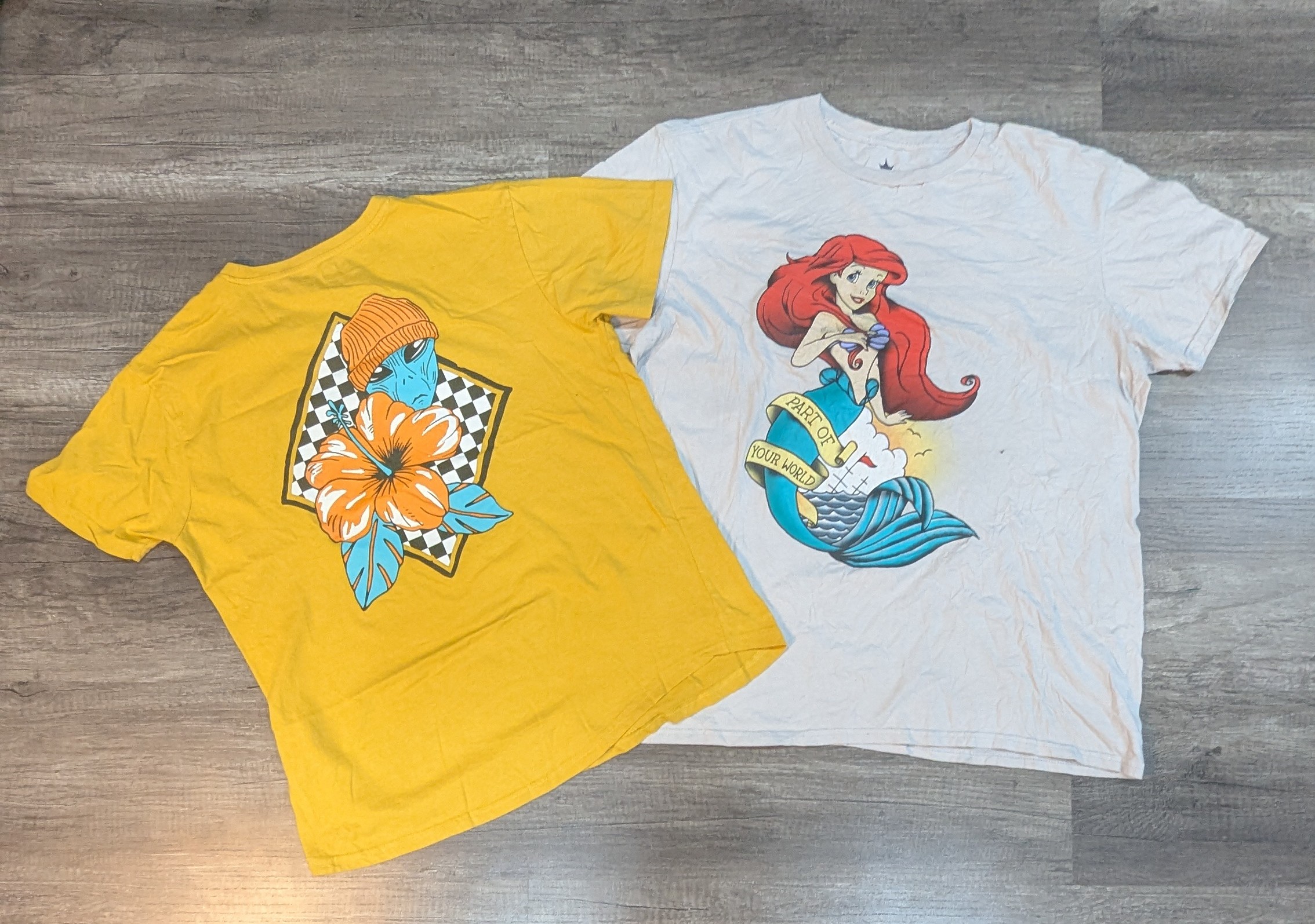 1652 - ヴィンテージスタイルプリントTシャツ