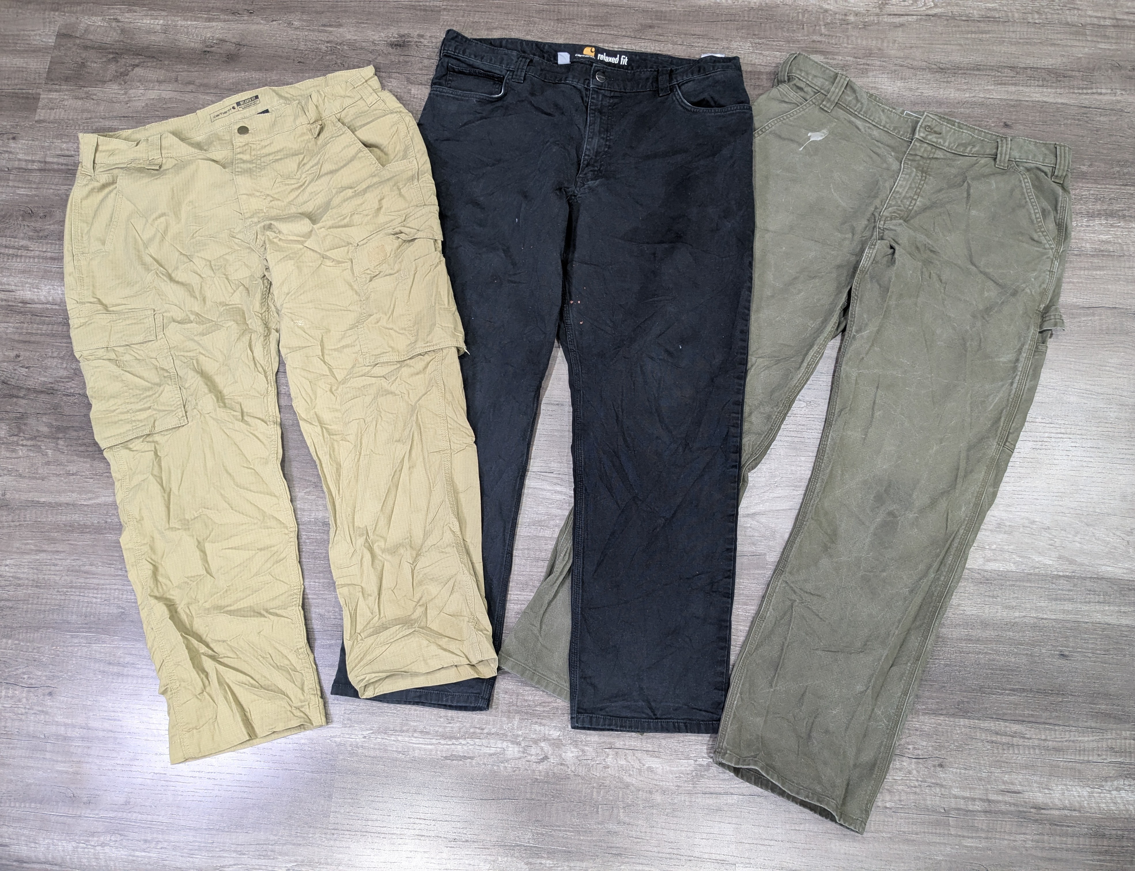 1670 - Carhartt パンツ