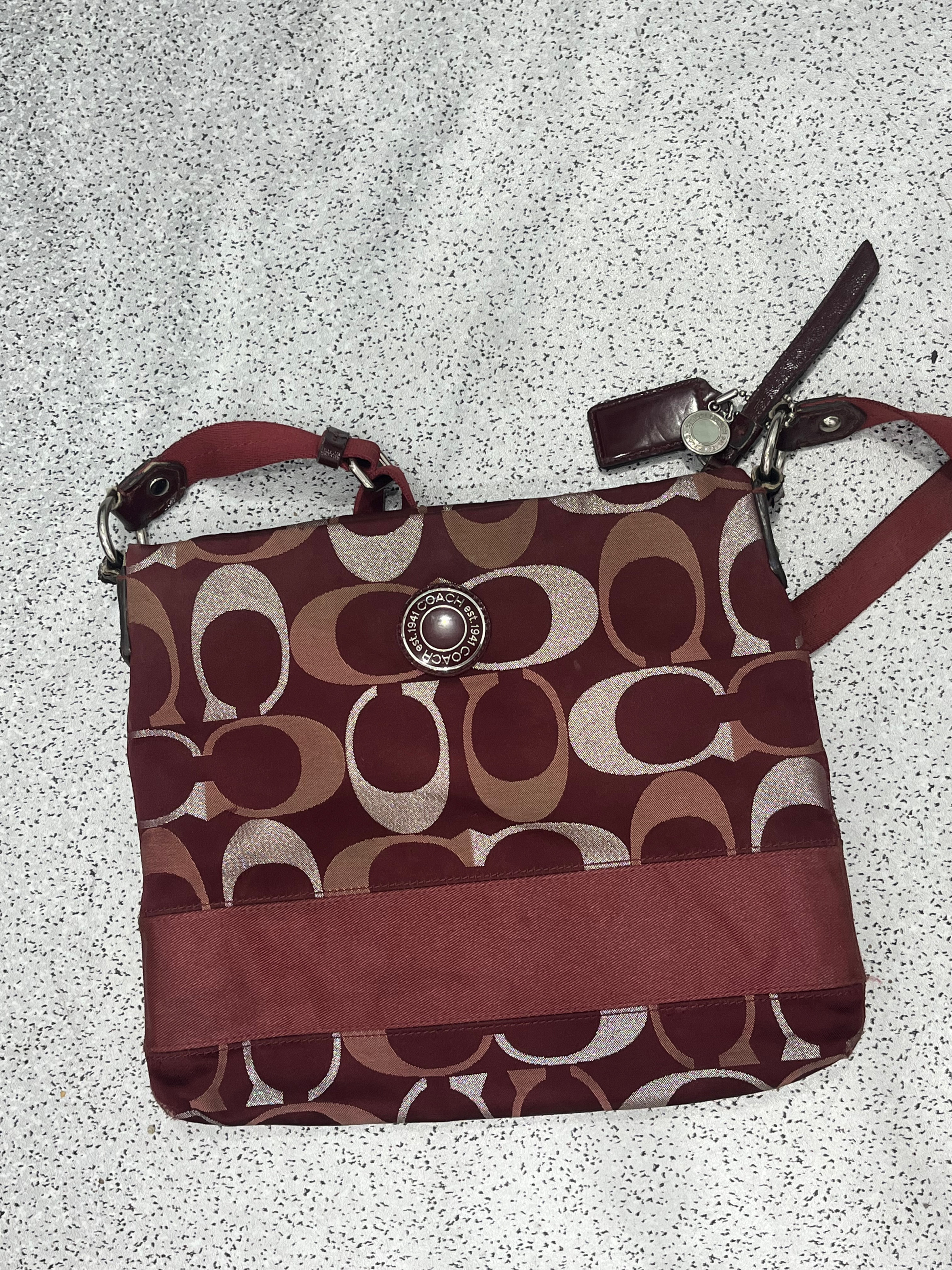 「コーチバッグ」