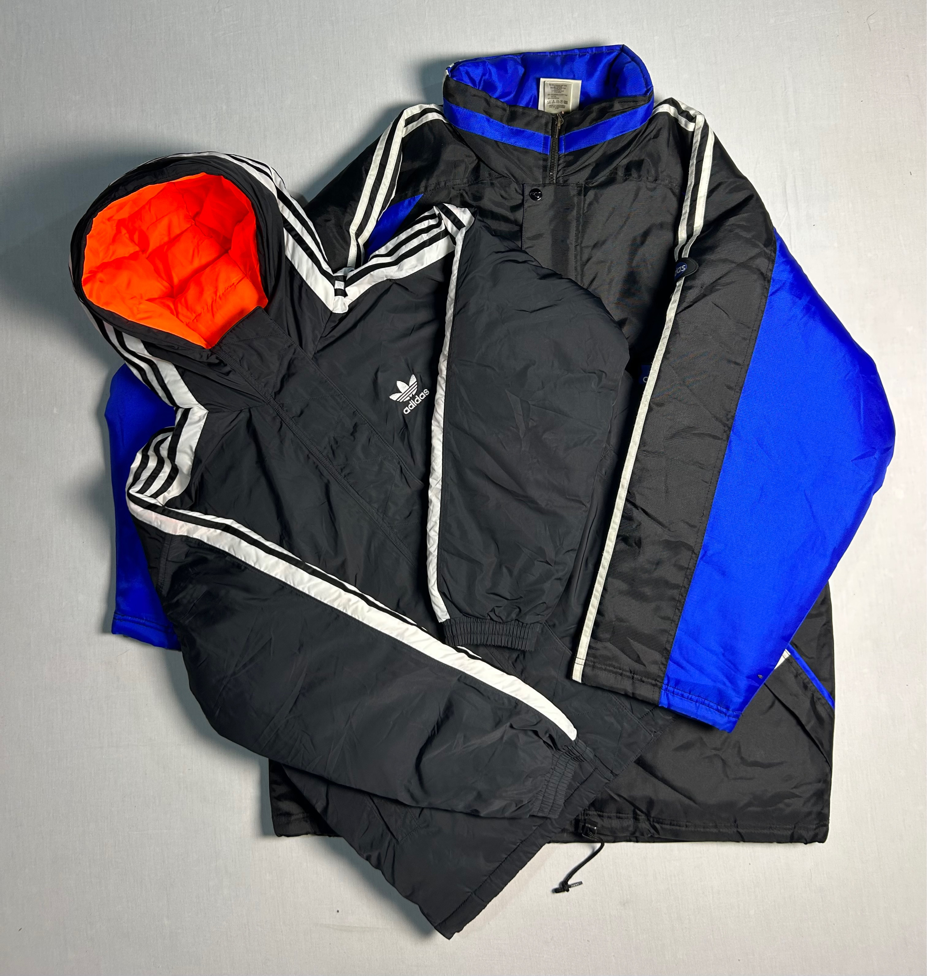 Adidas jacket’s WR_0438
