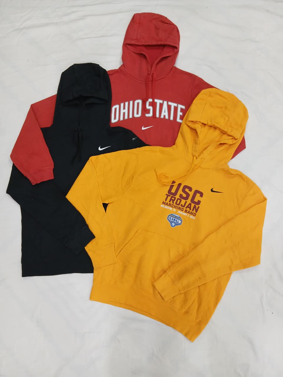 ZV1330 : Nike Hoodie