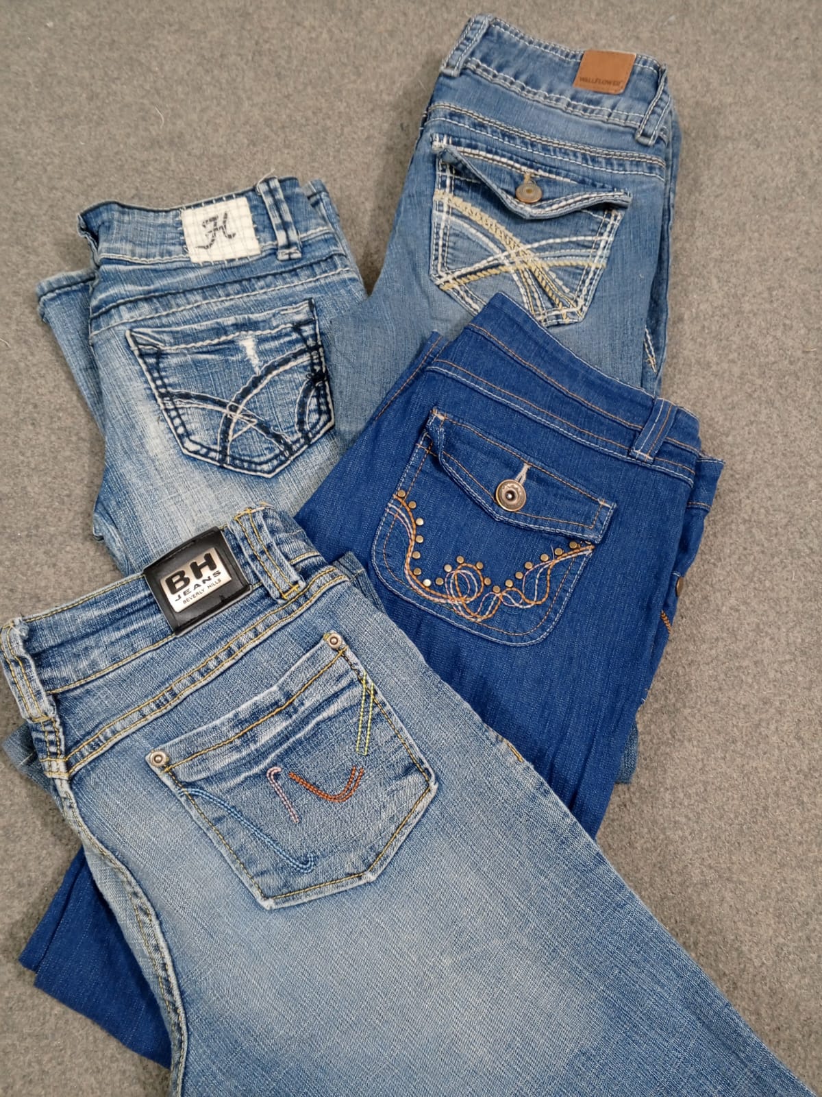 #217 Ladies Y2k styles Flared Jeans