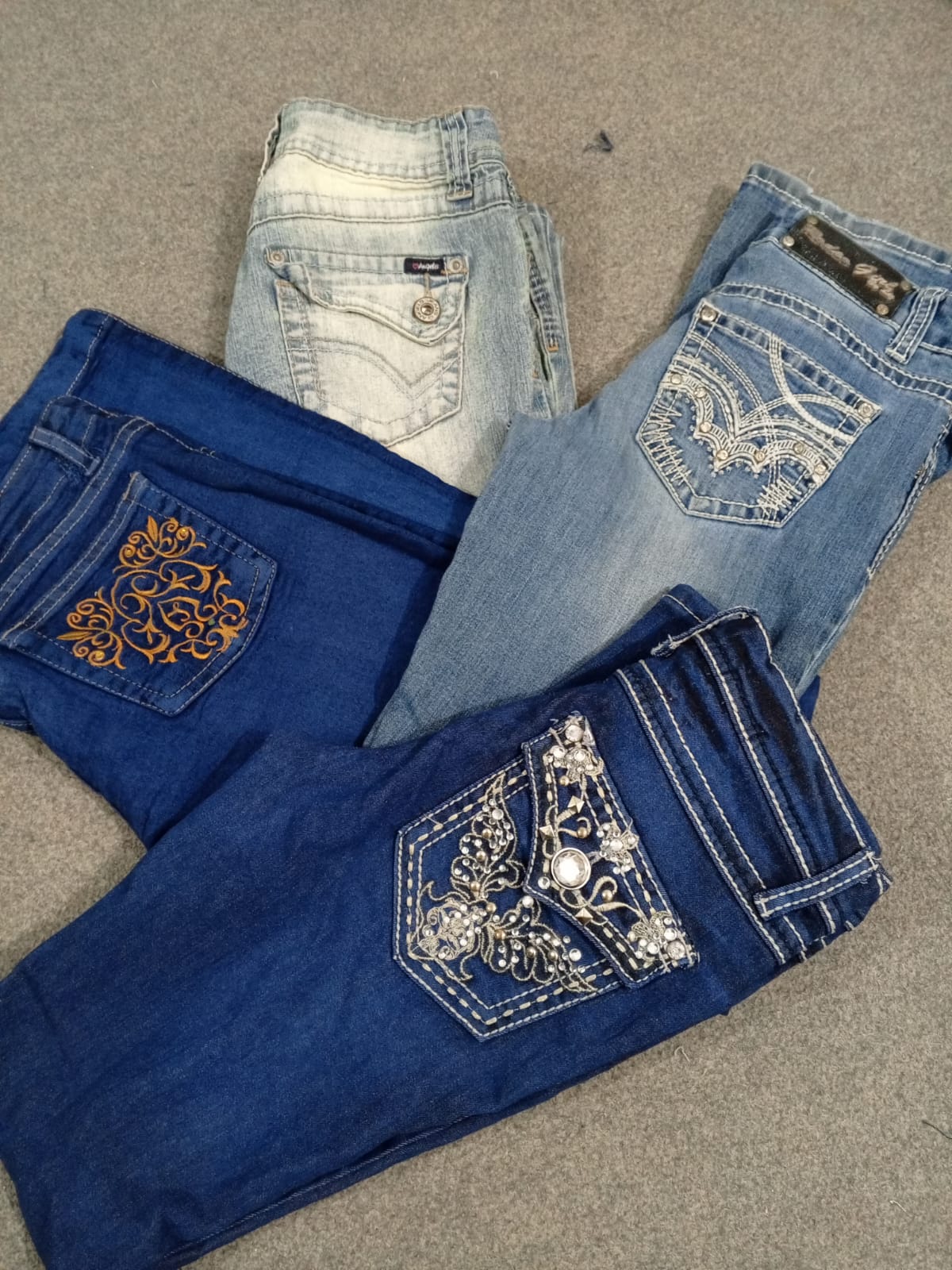 #218 Ladies Y2k Designs Flared Jeans