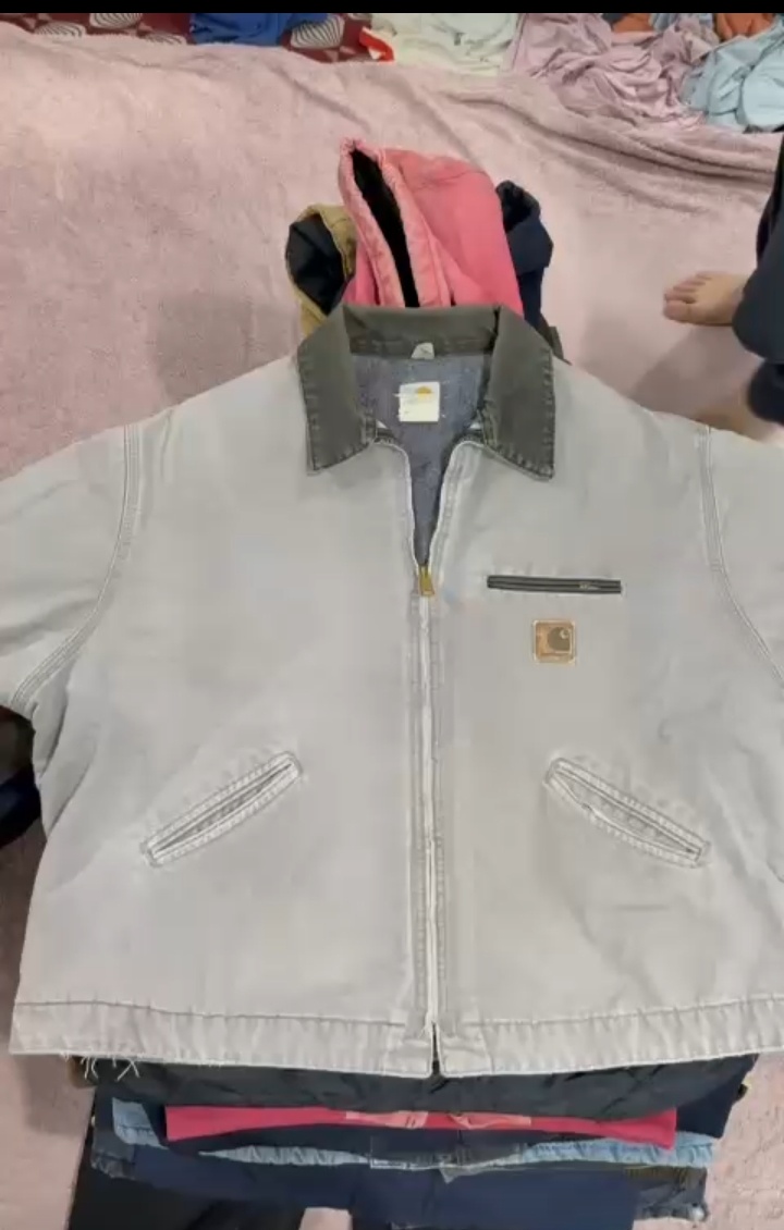 カーハートジャケット