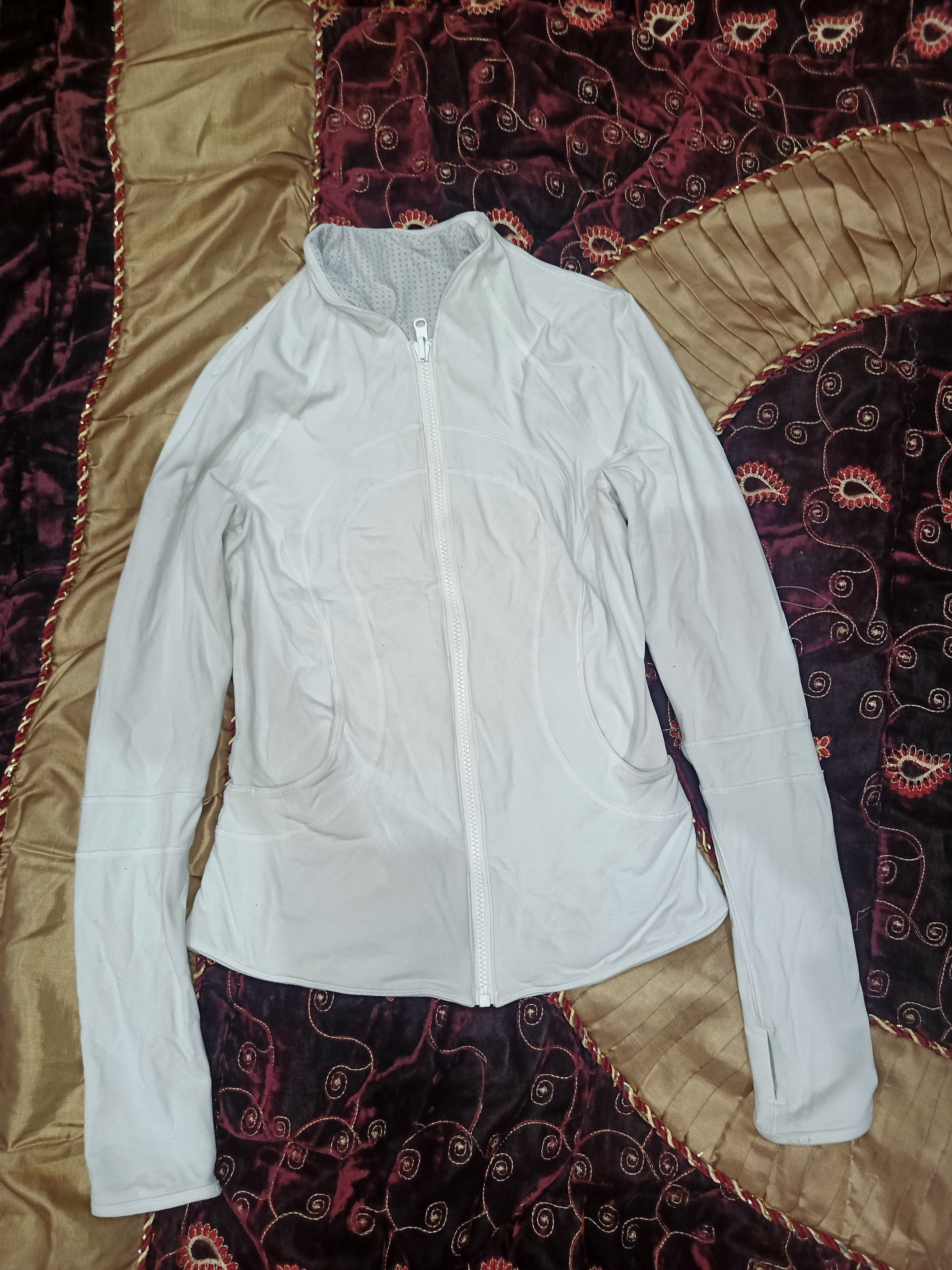 Lululemon define jackets