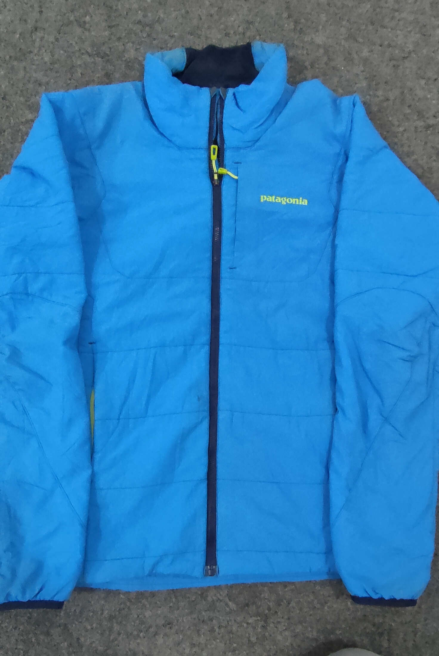パタゴニア パファージャケット / インサレーテッドジャケット – 軽量で暖かい