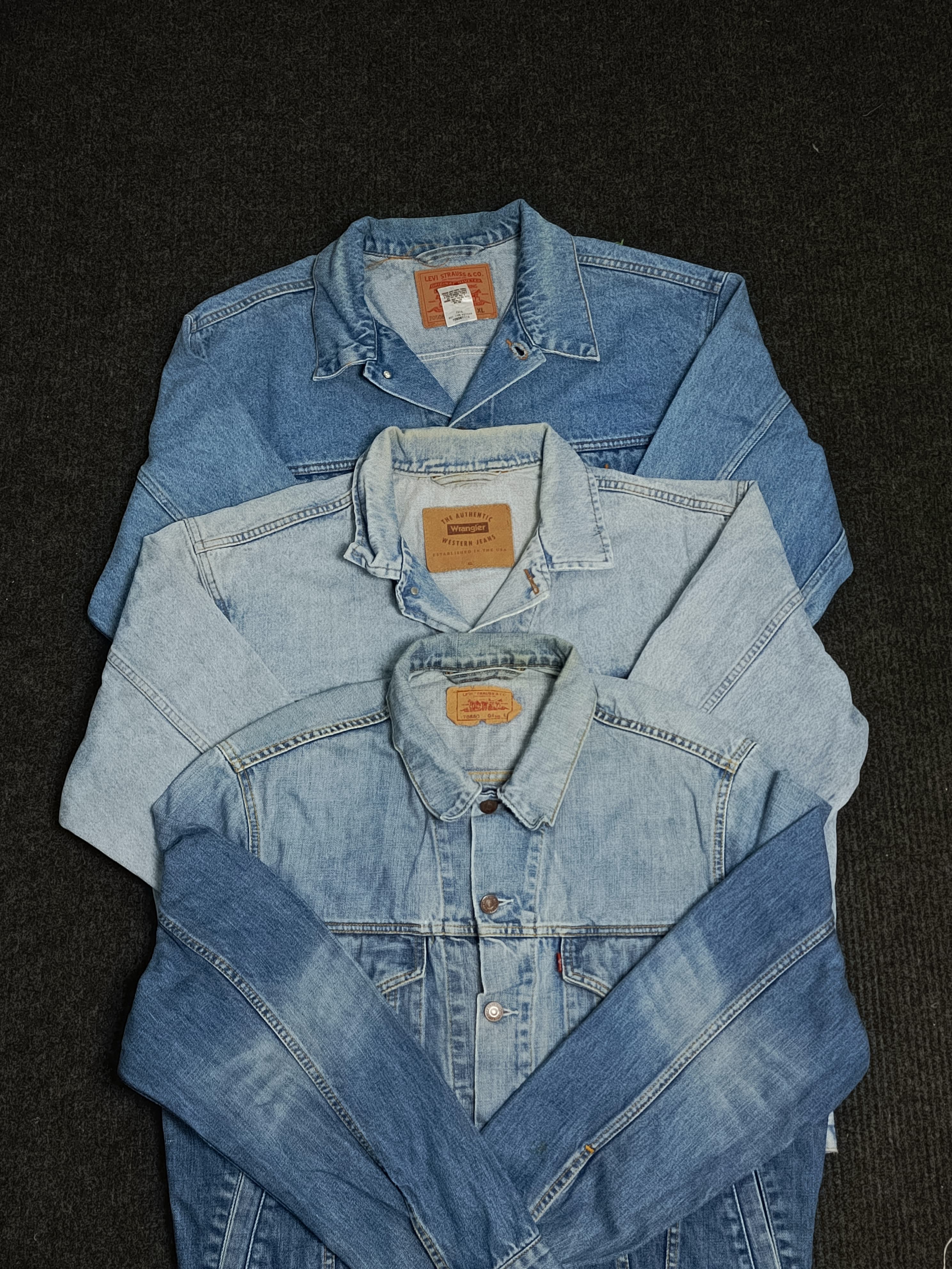 Denim Jackets || Levi's & Wrangler