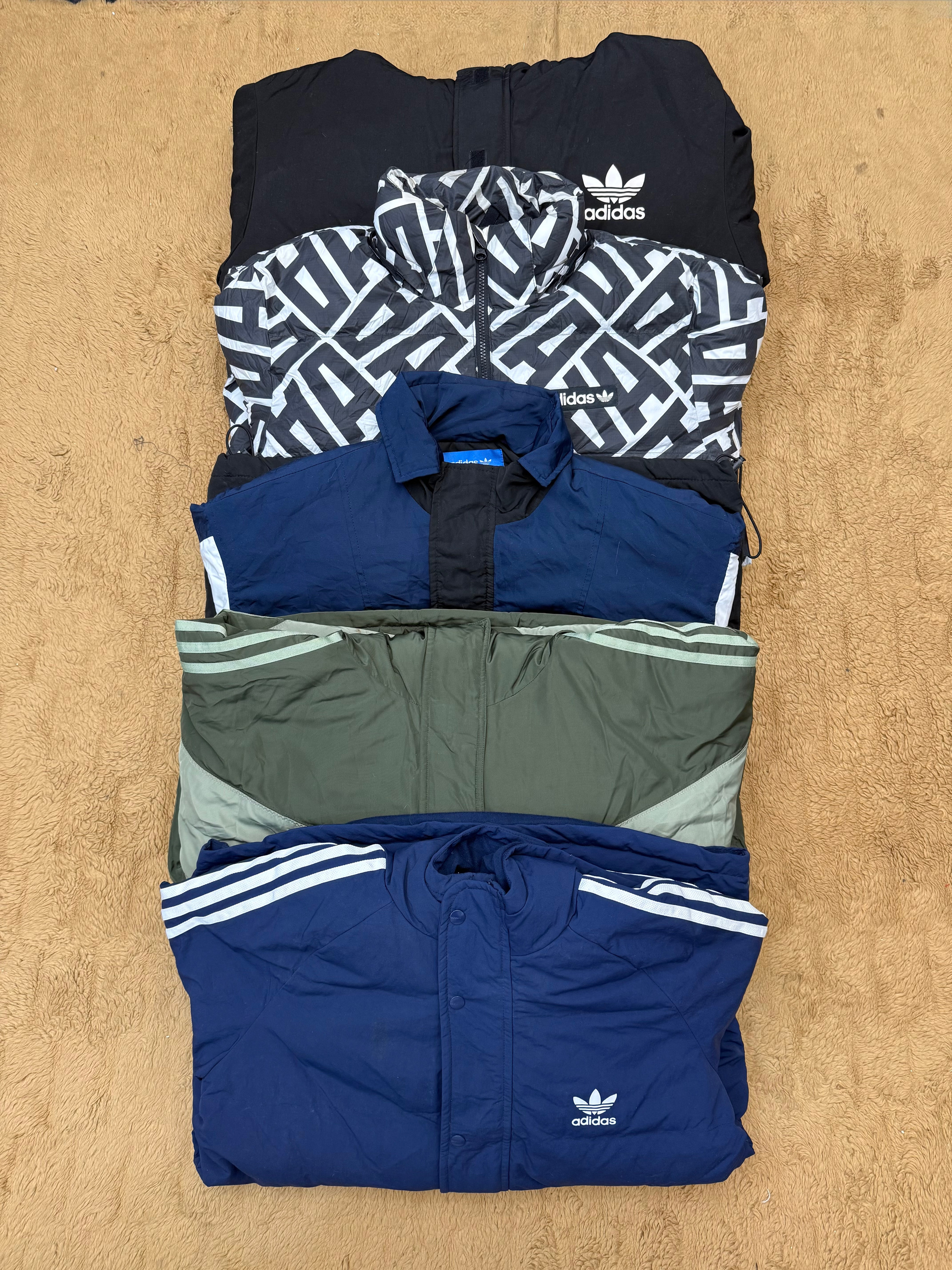 「Adidas Trefoil Puffers Jackets」