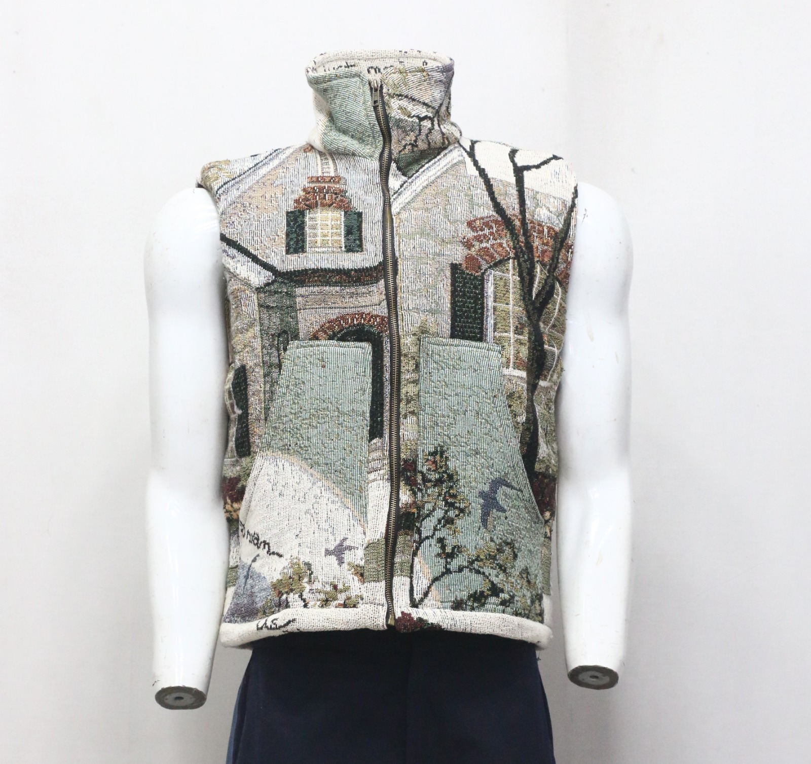 CR1093 Upcycled Tapestry Zip-Up Vest