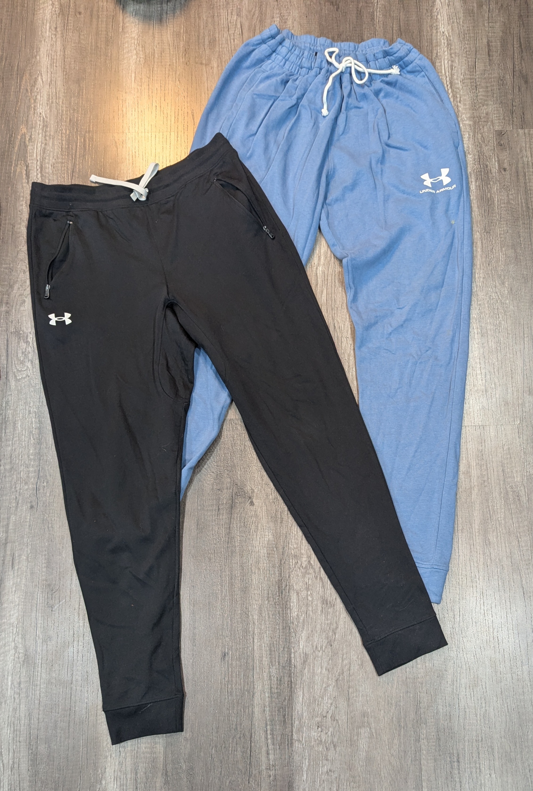 1817 - Pantalons Under Armour & Adidas