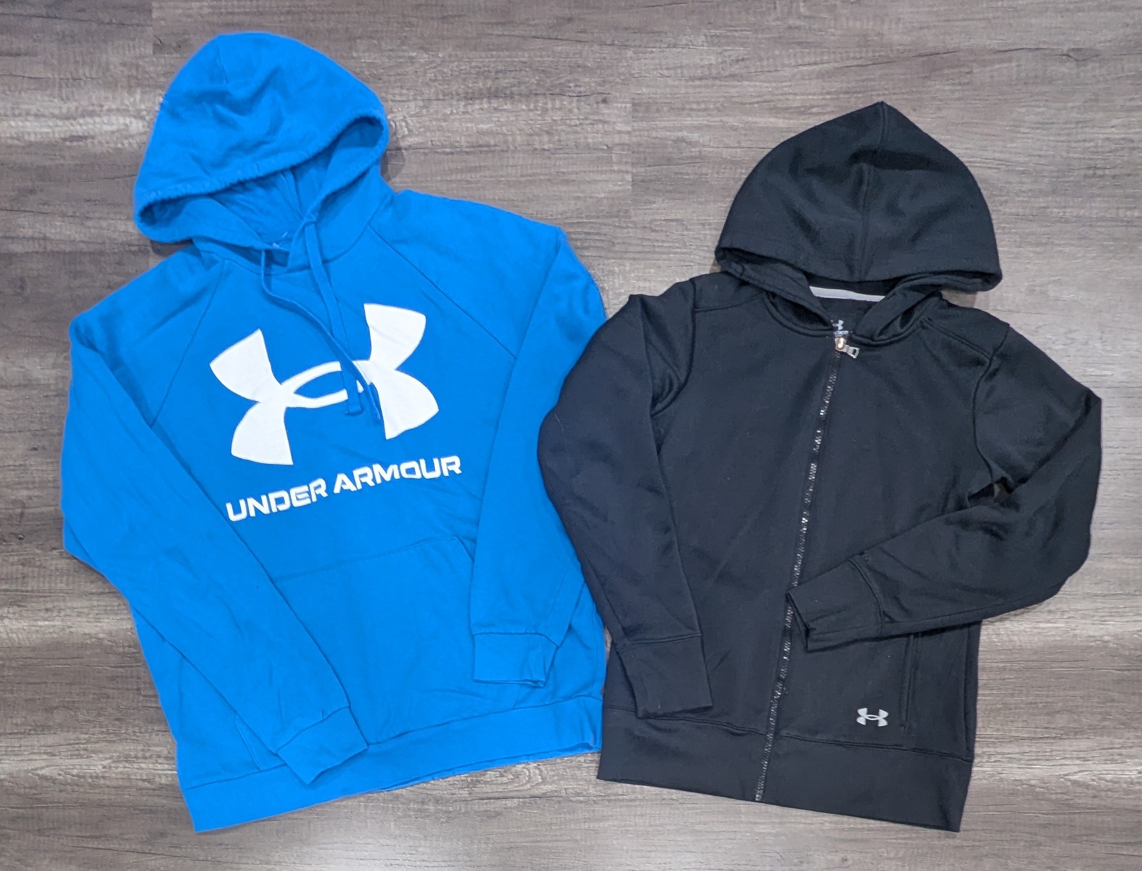 1840 - Under Armour Freizeit- und Zip-Hoodies
