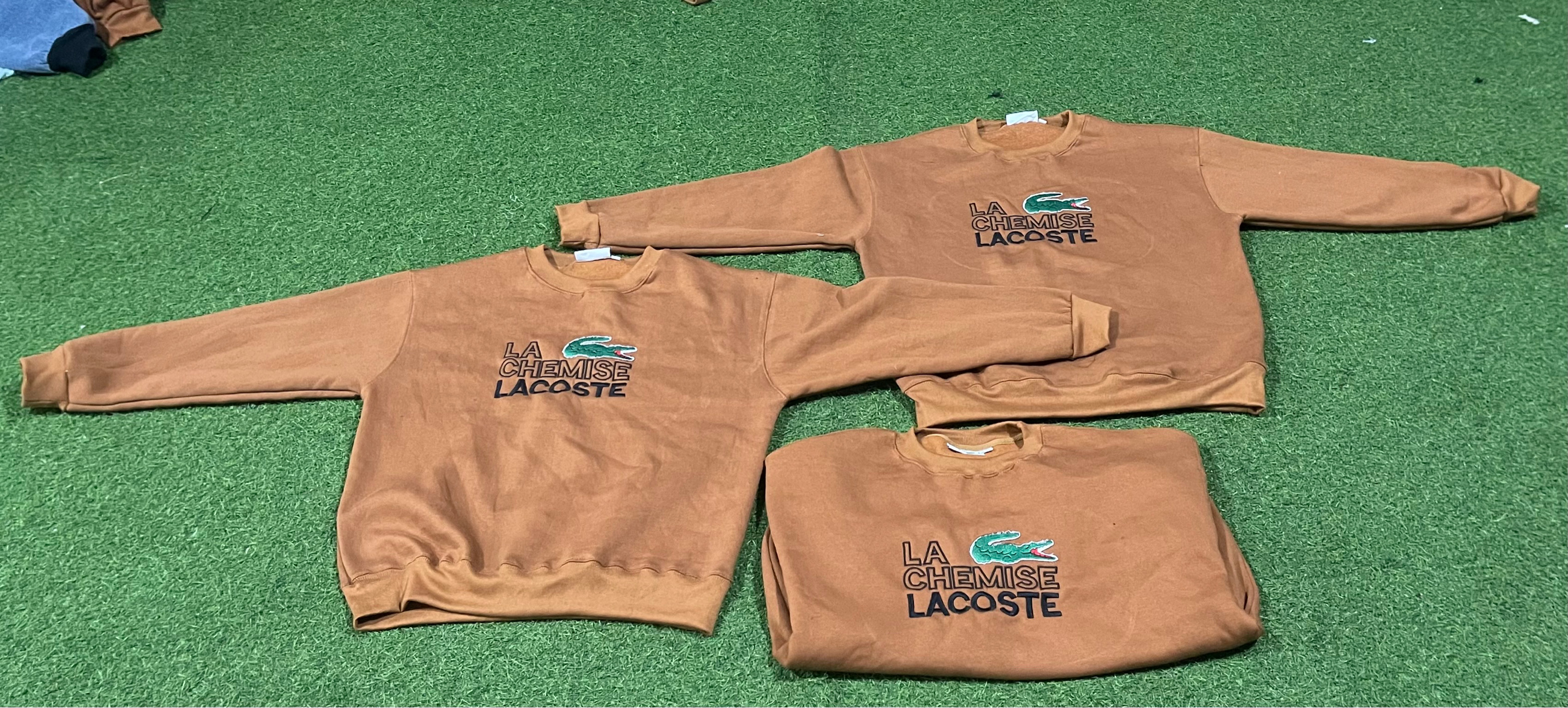 ラコステ クルーネックスウェットシャツ リワークスタイル