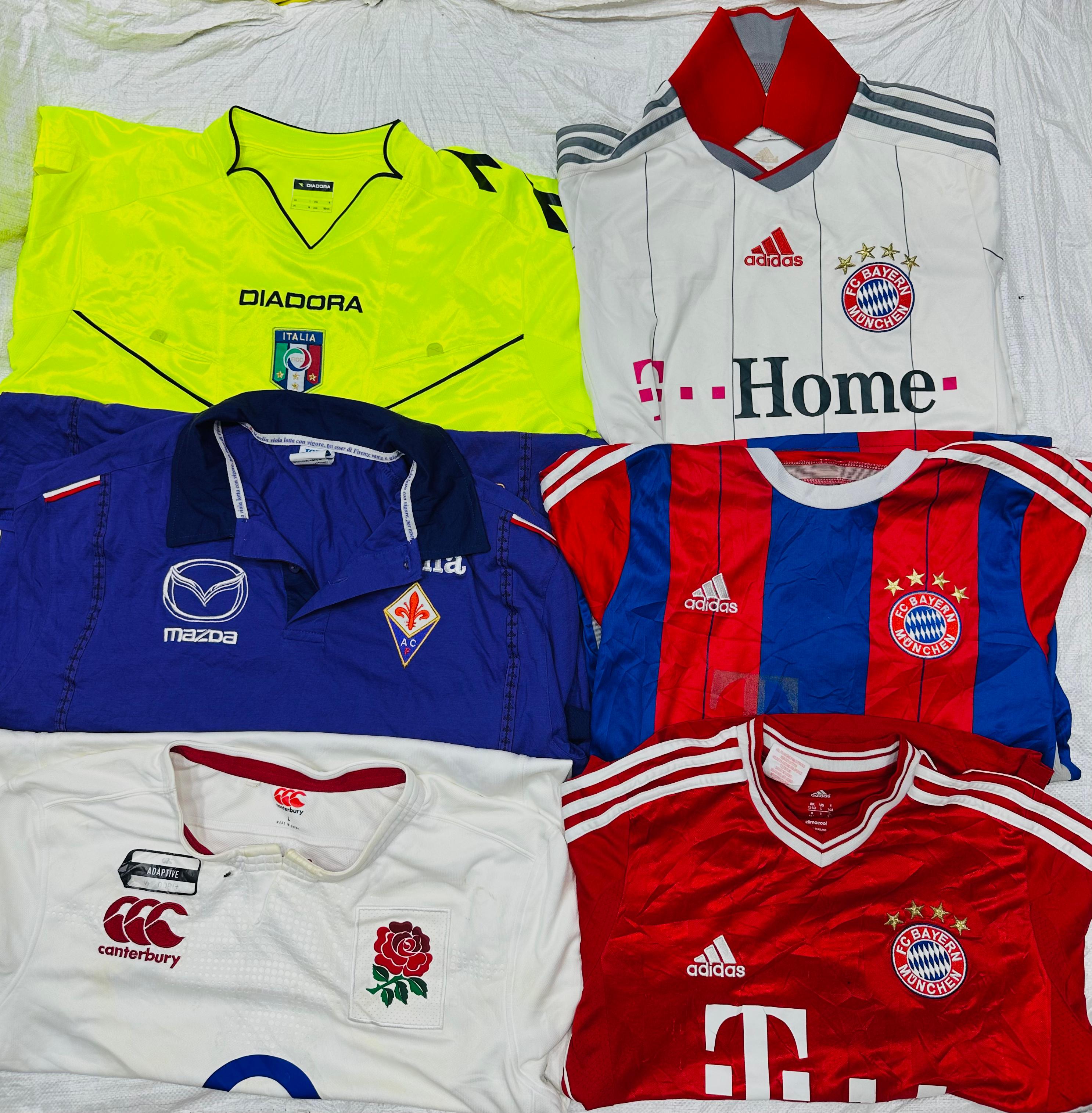 スポーツTシャツ