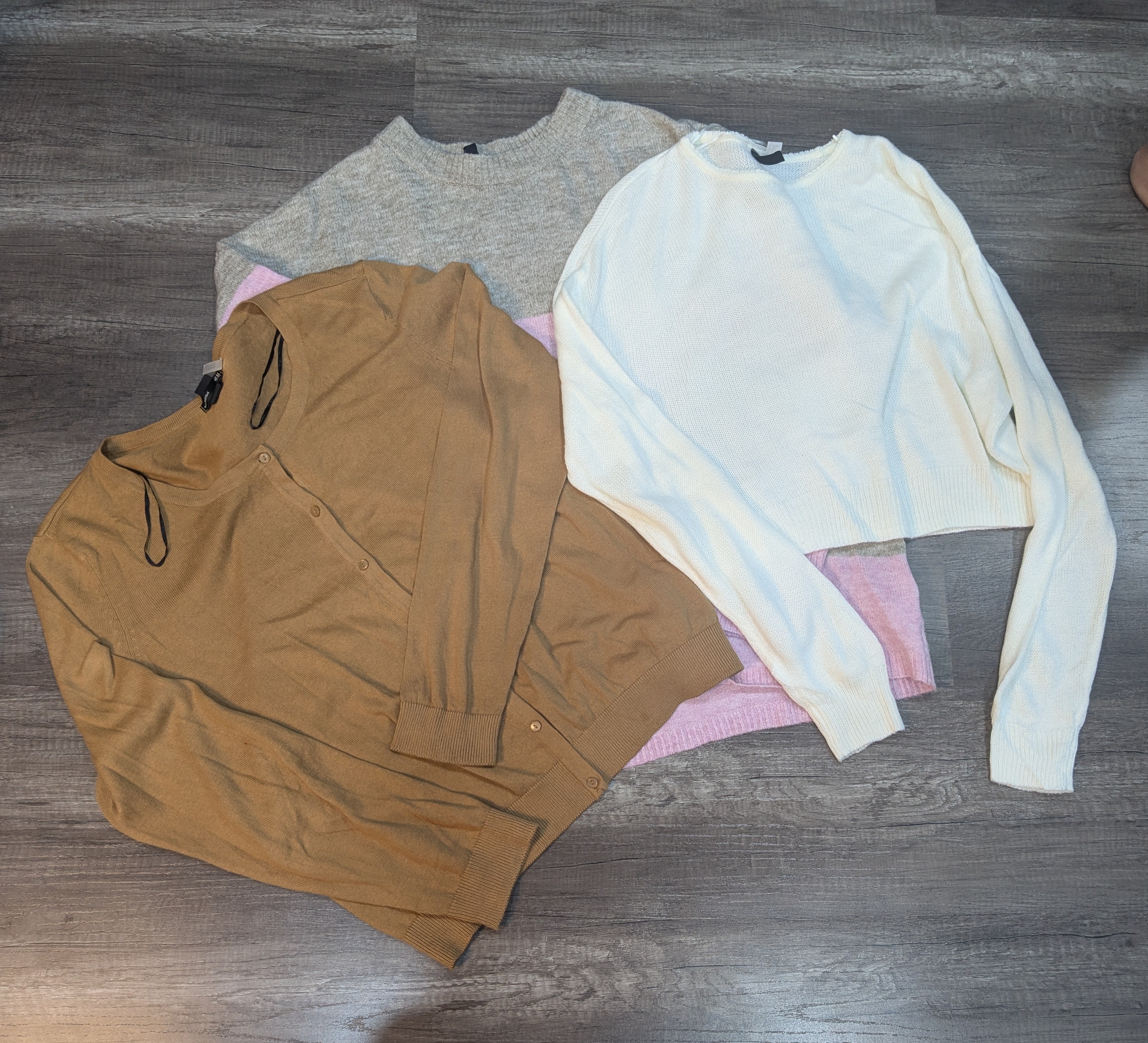 1885 - H&M, Suéteres Divided