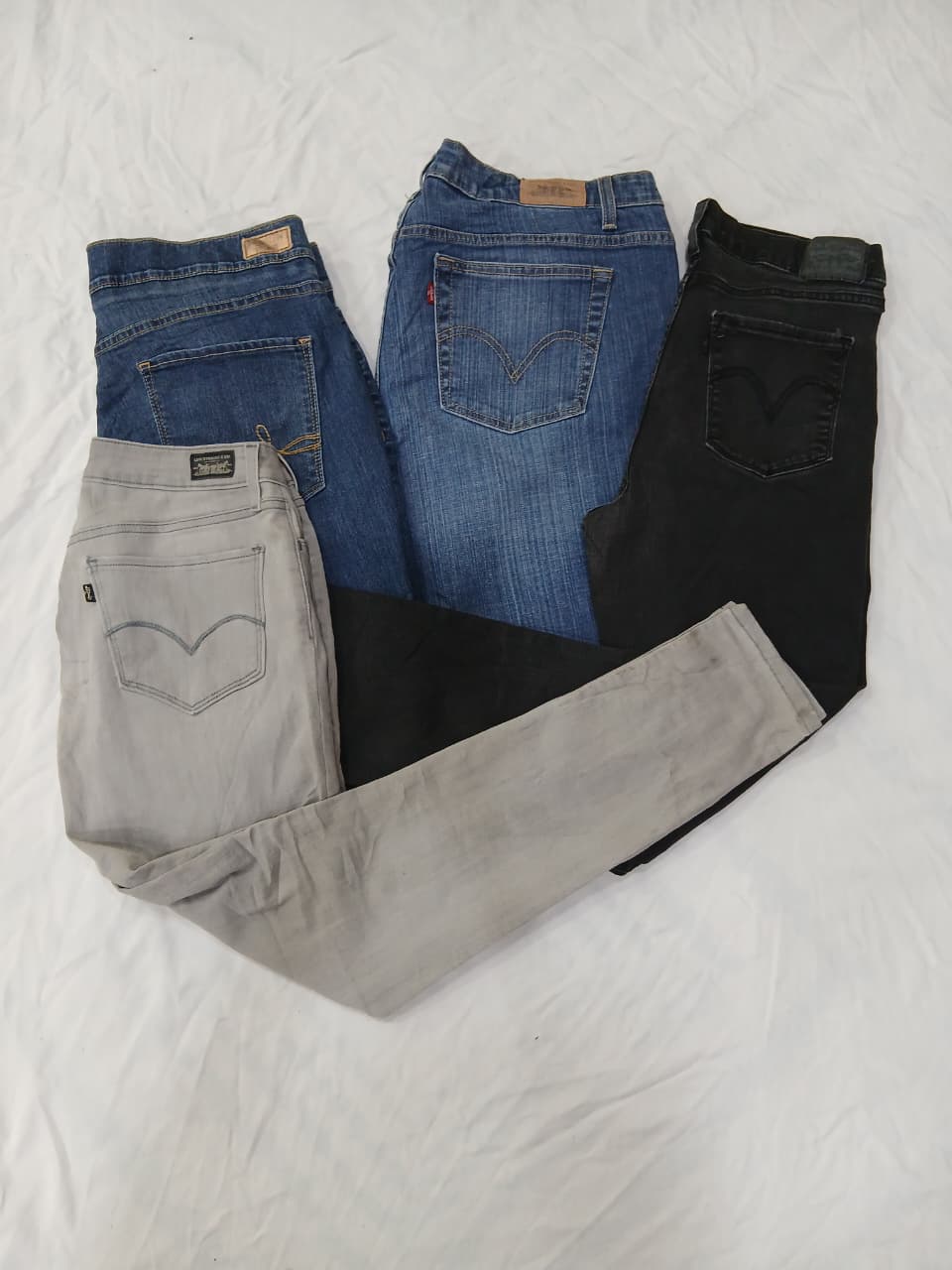 CRZ1367  Ladies Levi’s Mix Code Pants