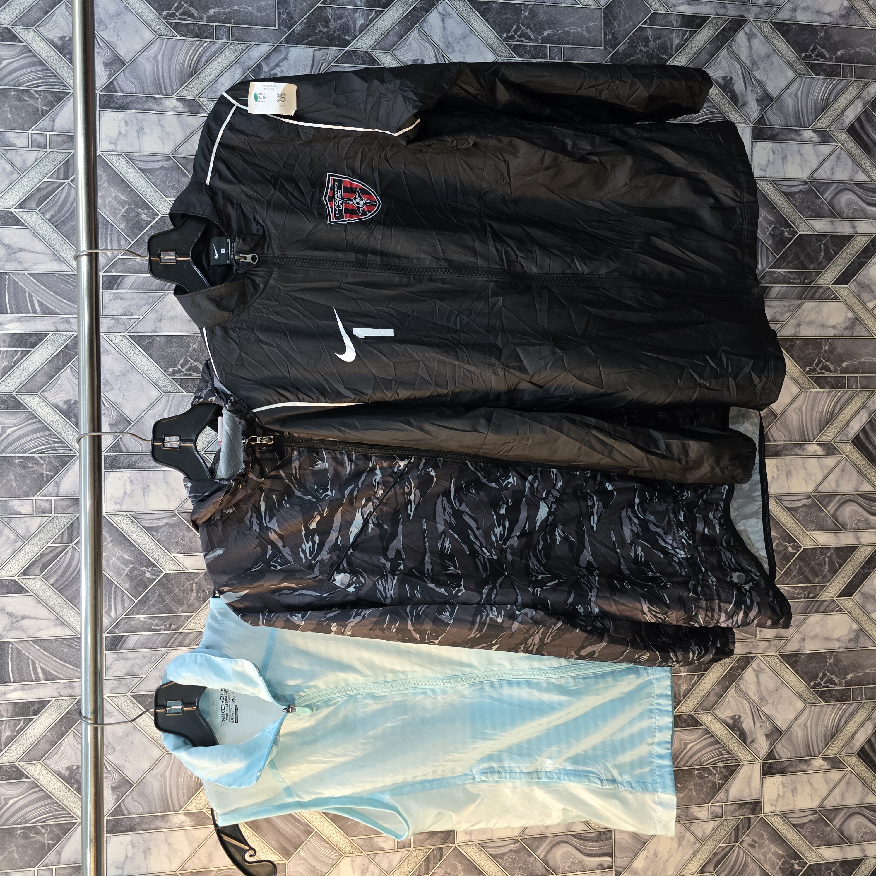 AV-0560 Nike ウインドブレーカー