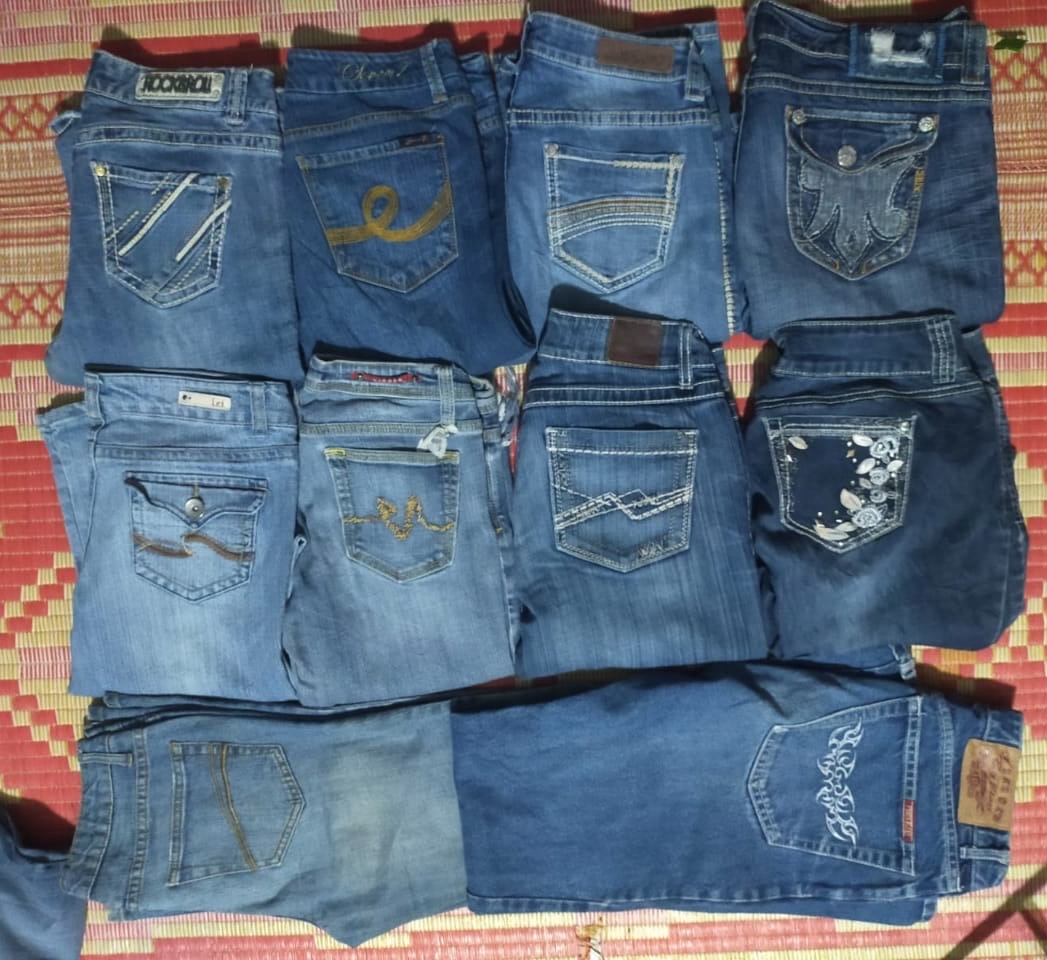 アンブランドジーンズ (ID 201)