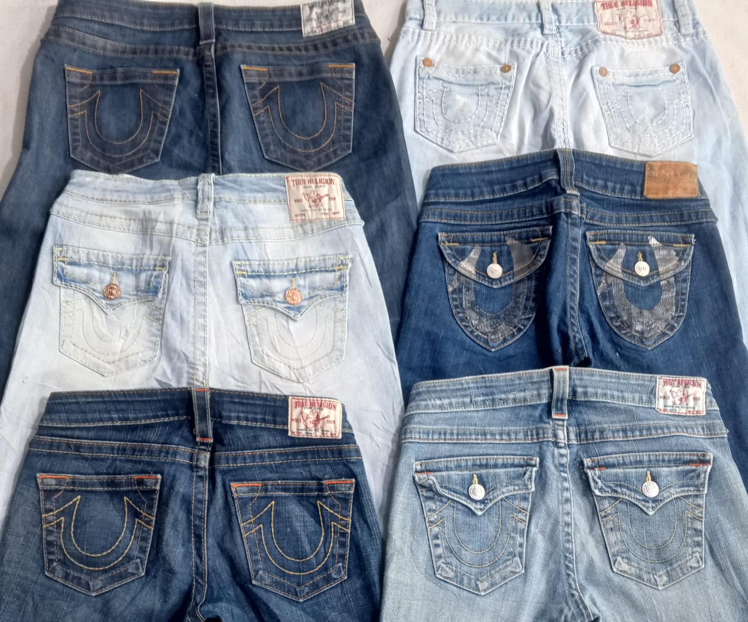 CR5777 Jeans Flare e Retos Vintage True Religion