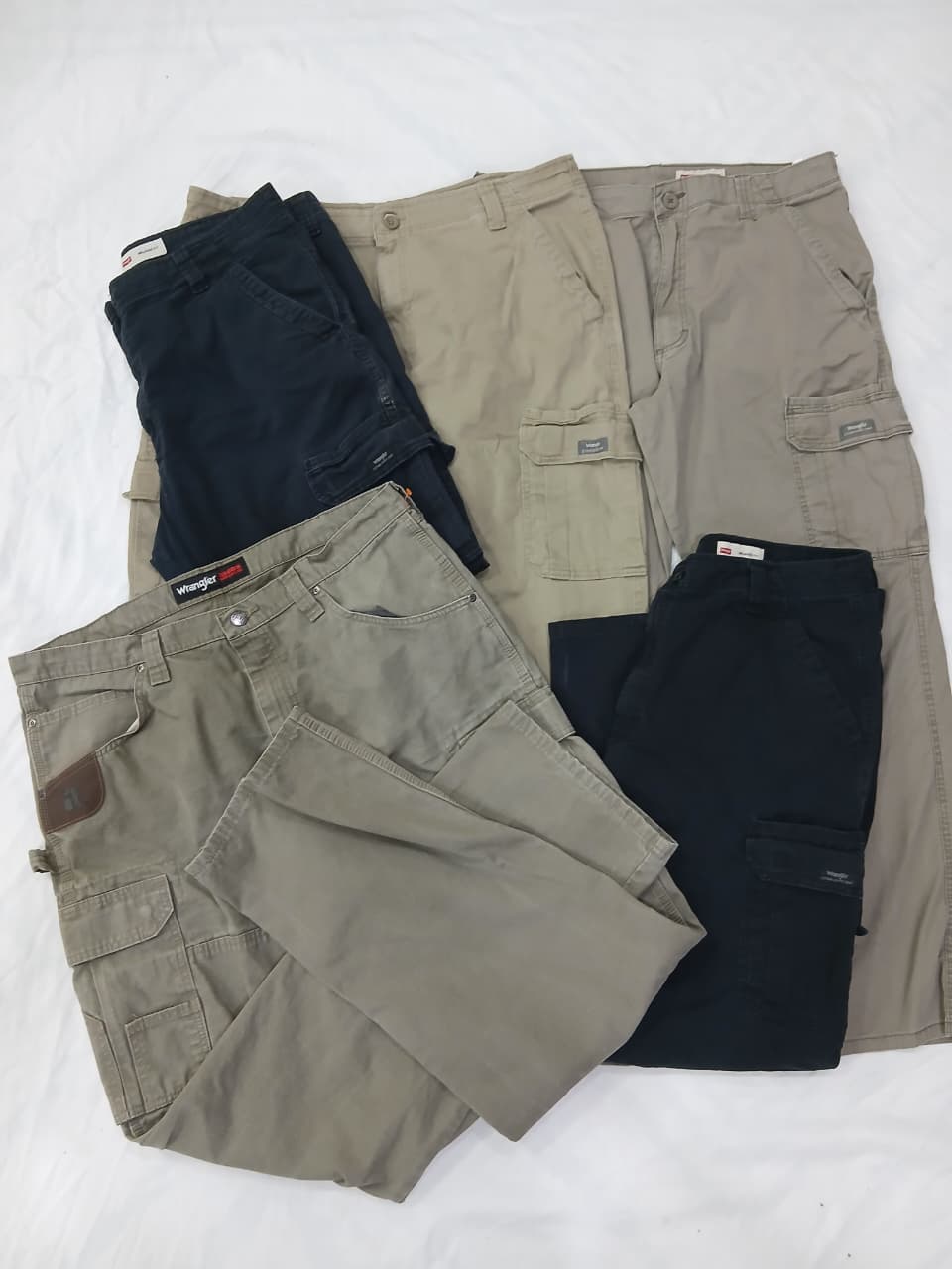 CRZ1389  Wrangler Cargo Pants