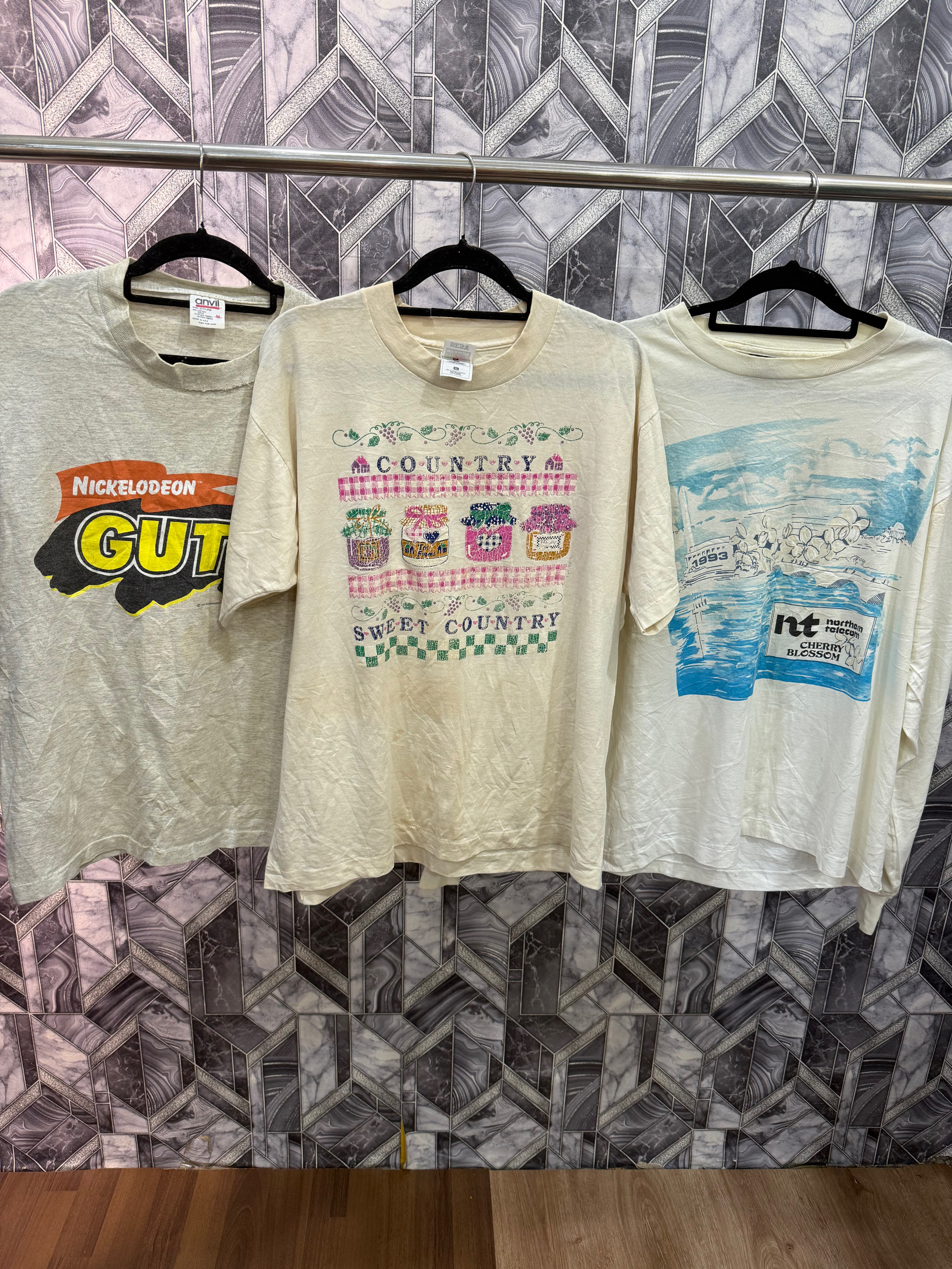 AVG-0096 T-Shirt a cucitura singola